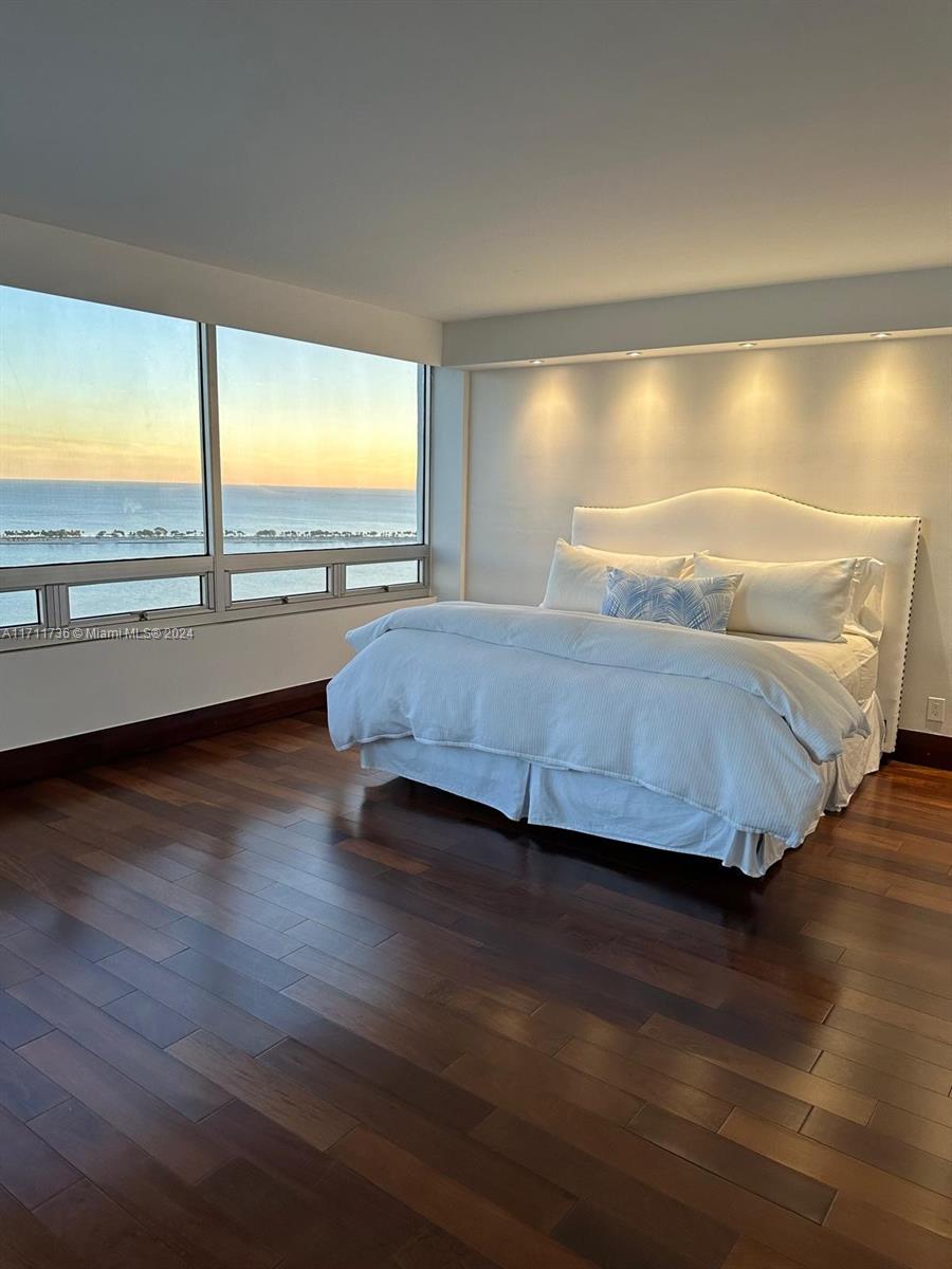 1541 Brickell Ave #B2804, Miami FL 33129