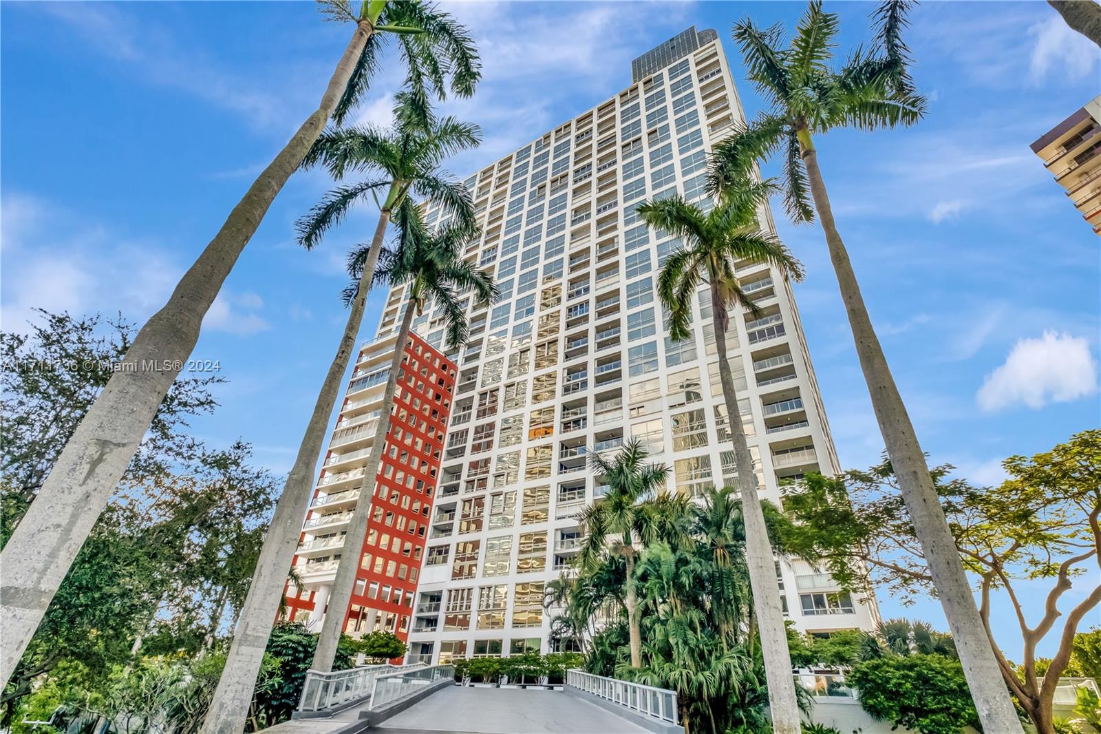 1541 Brickell Ave #B2804, Miami FL 33129