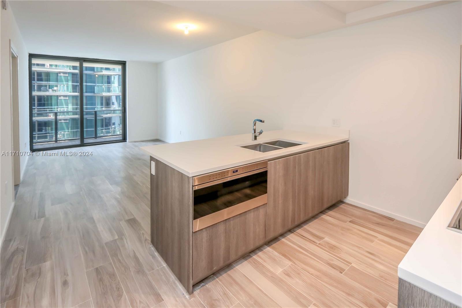801 S Miami Ave #3306, Miami FL 33130