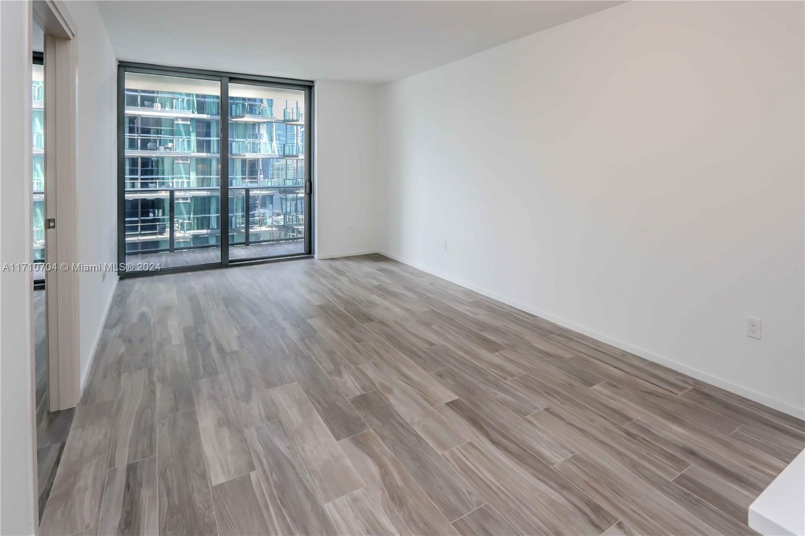 801 S Miami Ave #3306, Miami FL 33130