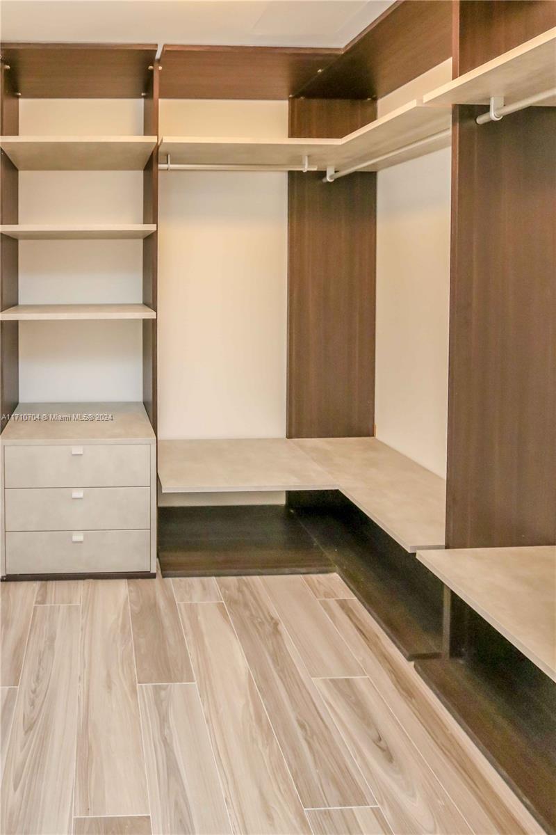 801 S Miami Ave #3306, Miami FL 33130