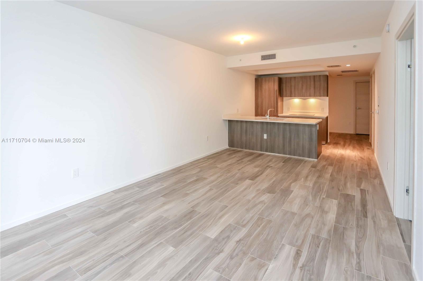 801 S Miami Ave #3306, Miami FL 33130