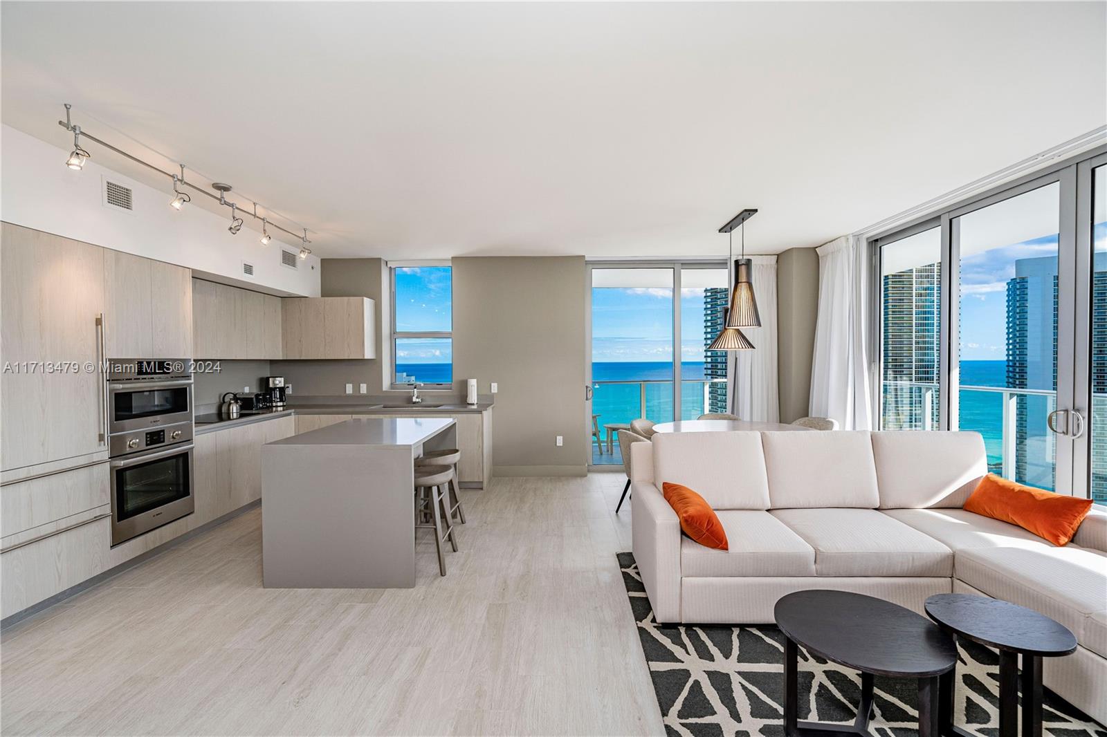 4010 S Ocean Dr #2709, Hollywood, Florida image 2