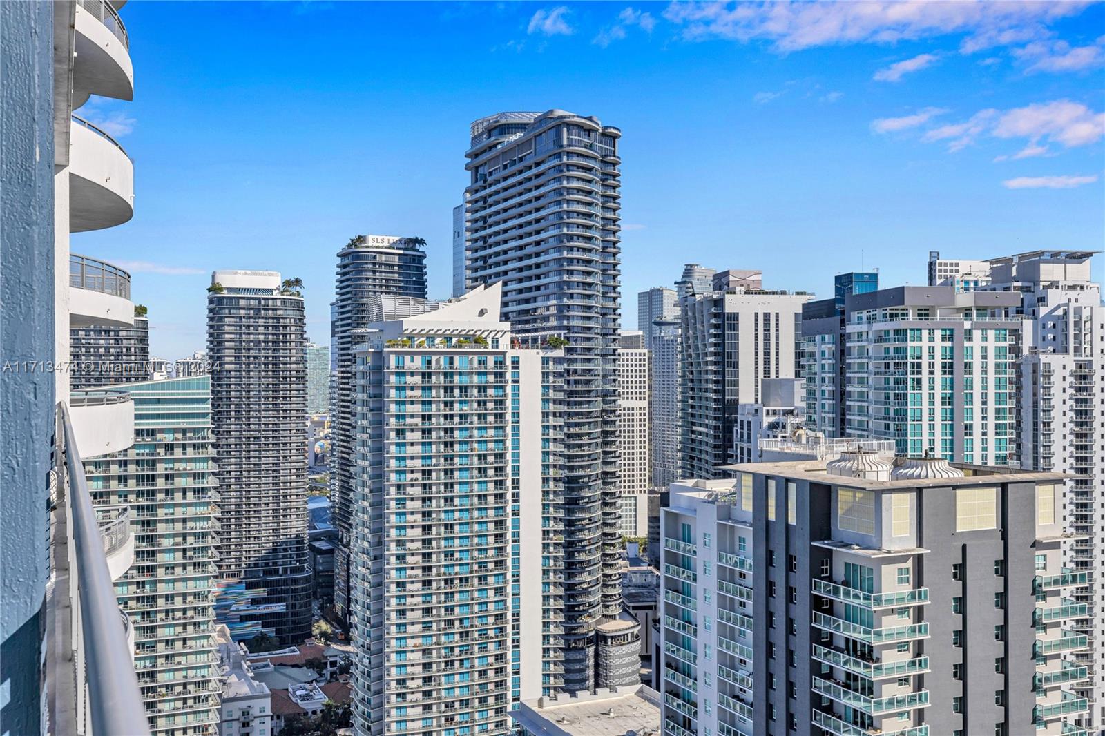 60 SW 13th St #3812, Miami FL 33130