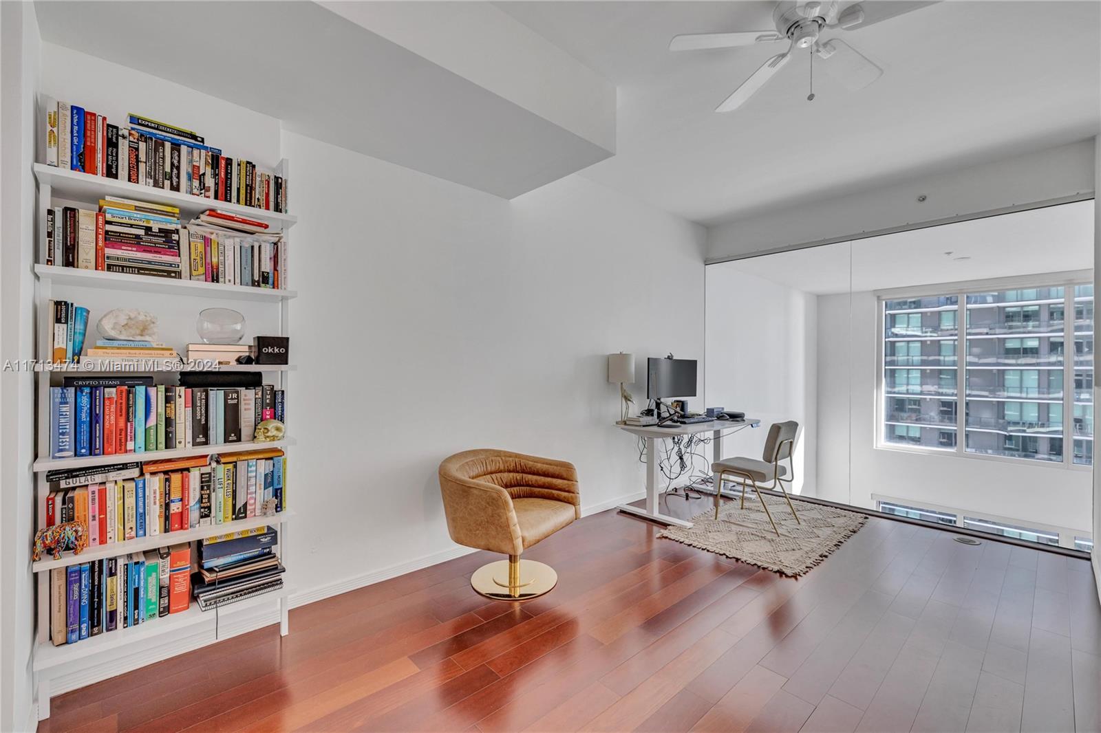 60 SW 13th St #3812, Miami FL 33130