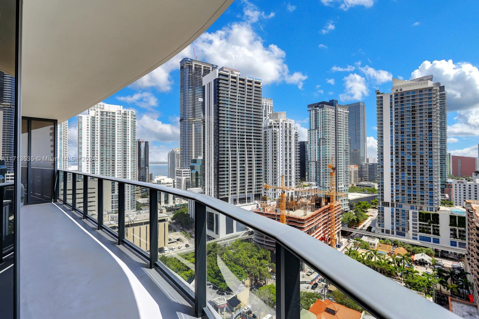 45 SW 9th St #2406, Miami FL 33130
