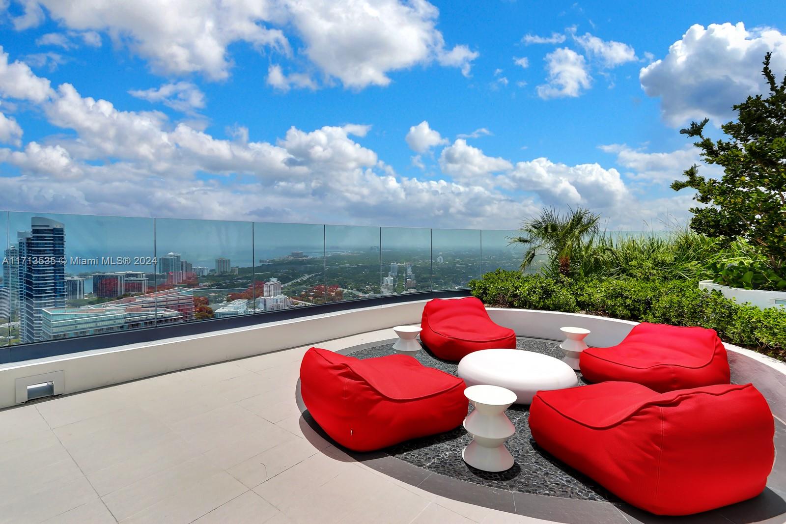 45 SW 9th St #2406, Miami FL 33130