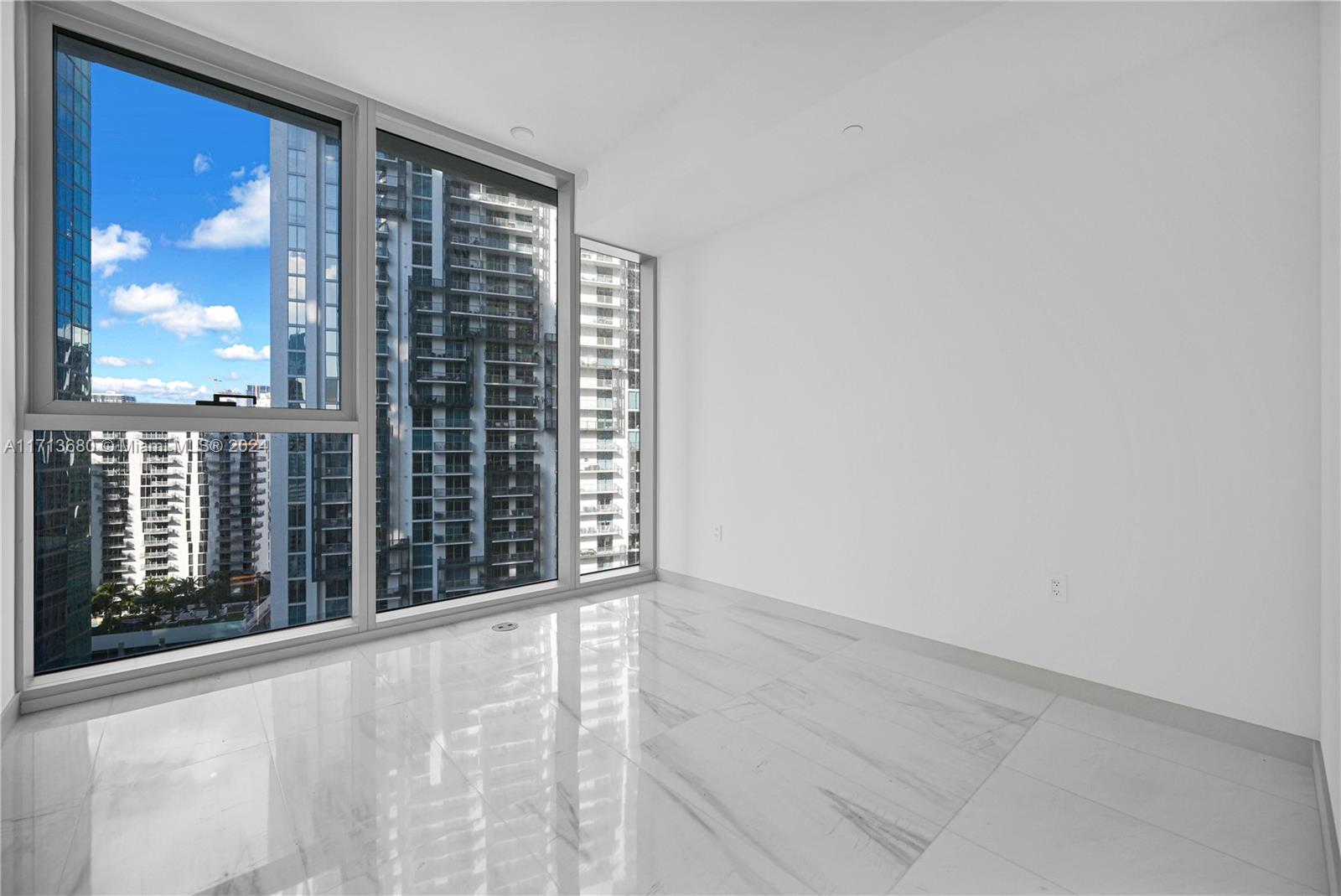 300 Biscayne Blvd Way #2608, Miami, Florida image 8