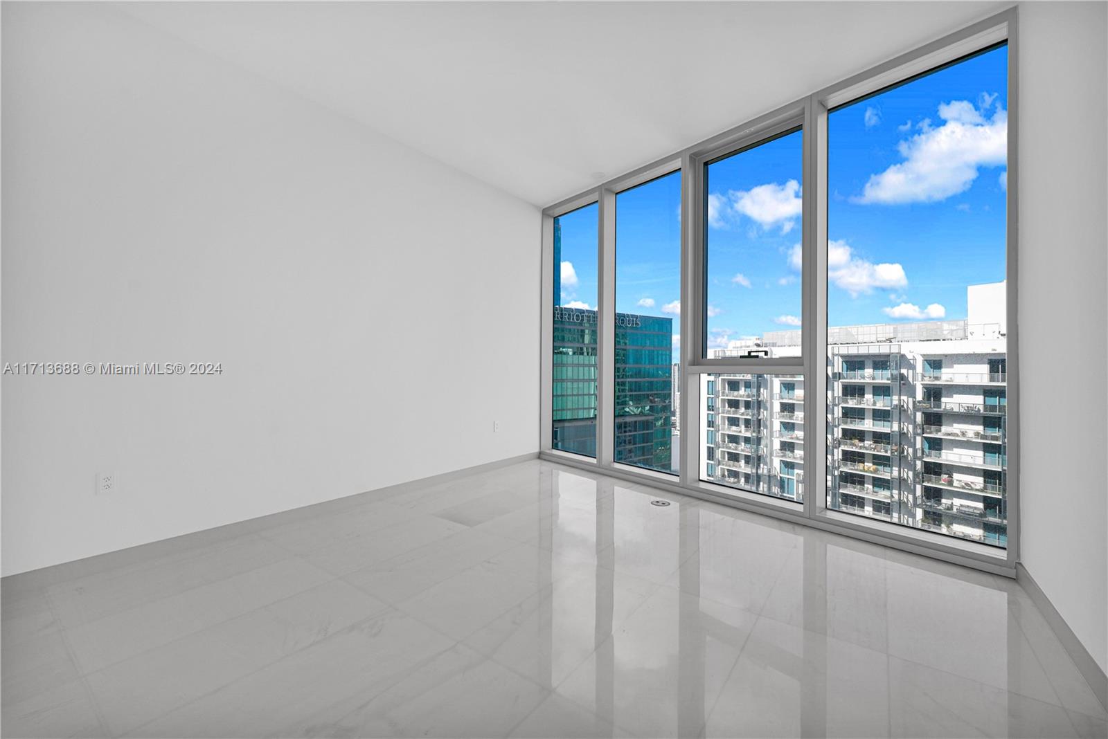 300 Biscayne Blvd Way #4303, Miami, Florida image 39