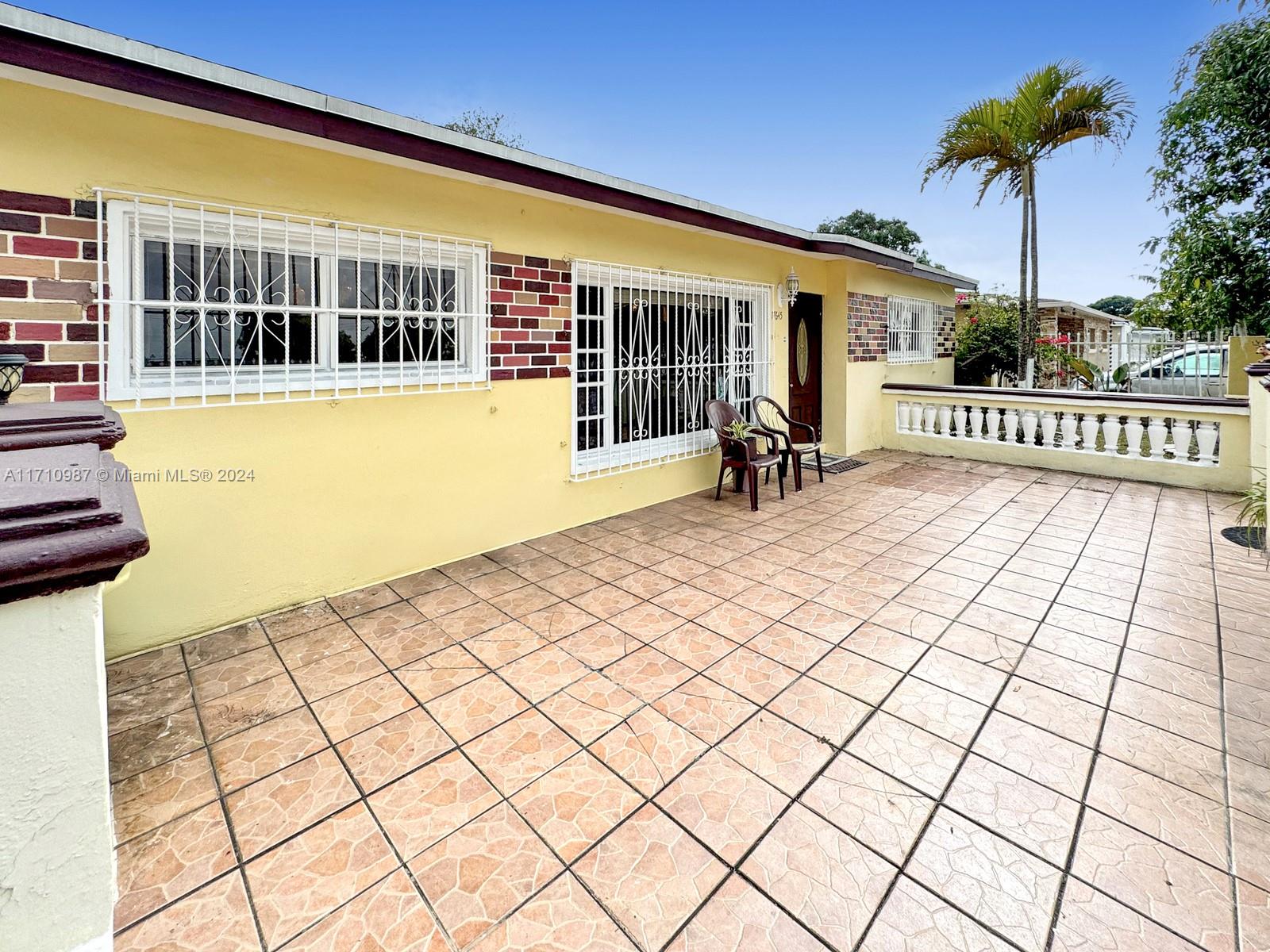 17645 NW 37th Ave, Miami Gardens, Florida image 7