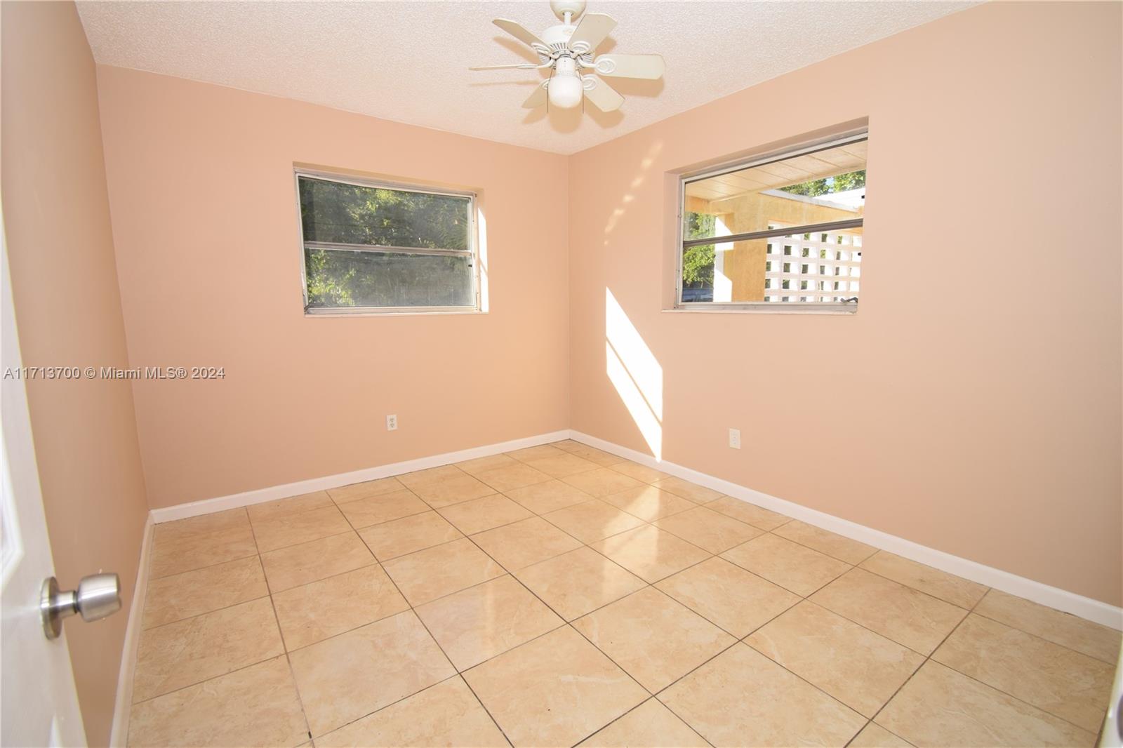 4221 NW 21st St, Lauderhill, Florida image 34