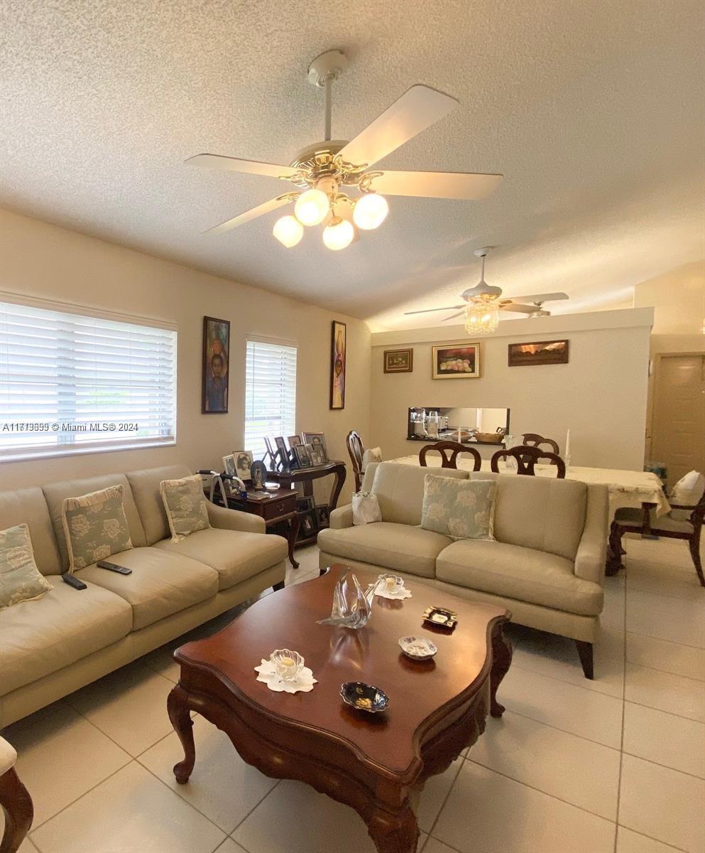 8089 Sweetbriar Way #8089, Boca Raton, Florida image 3