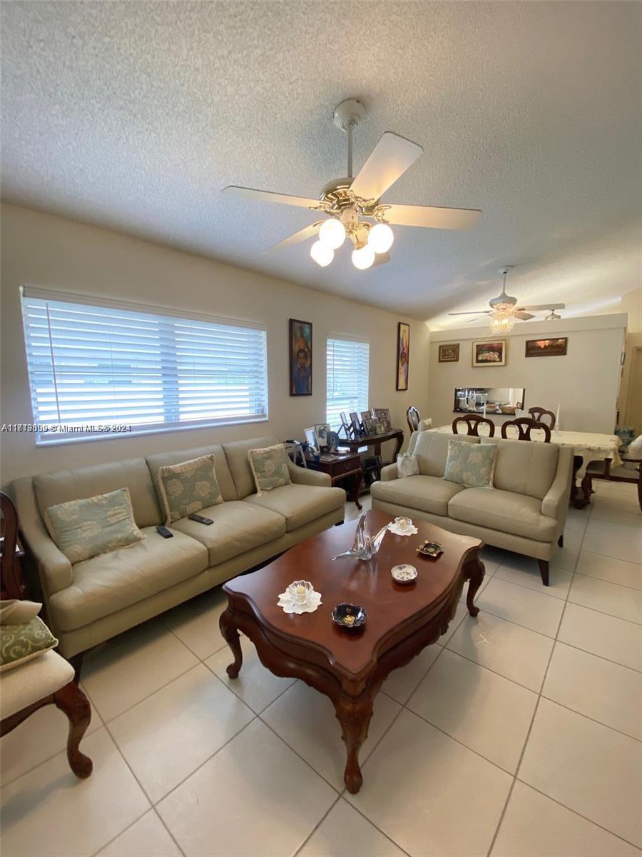 8089 Sweetbriar Way #8089, Boca Raton, Florida image 5