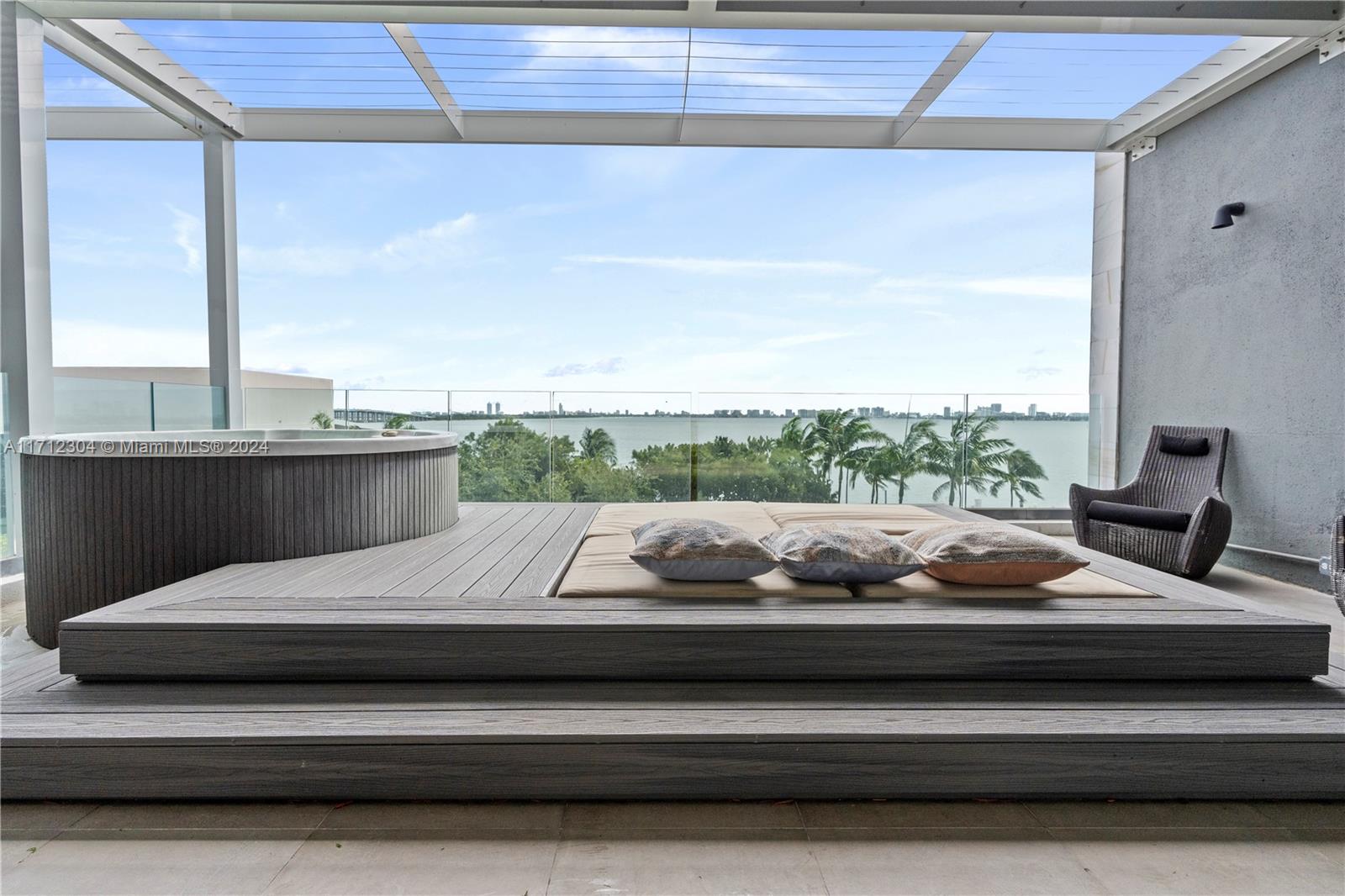 Condo for Sale in Miami, FL