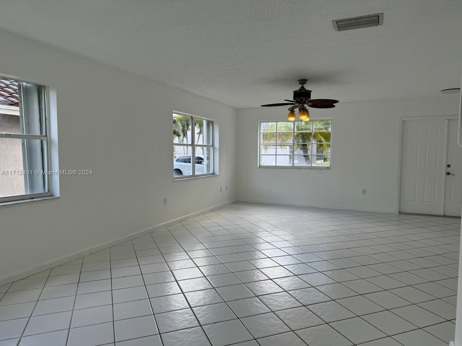 12149 NW 34th St, Sunrise, Florida image 20