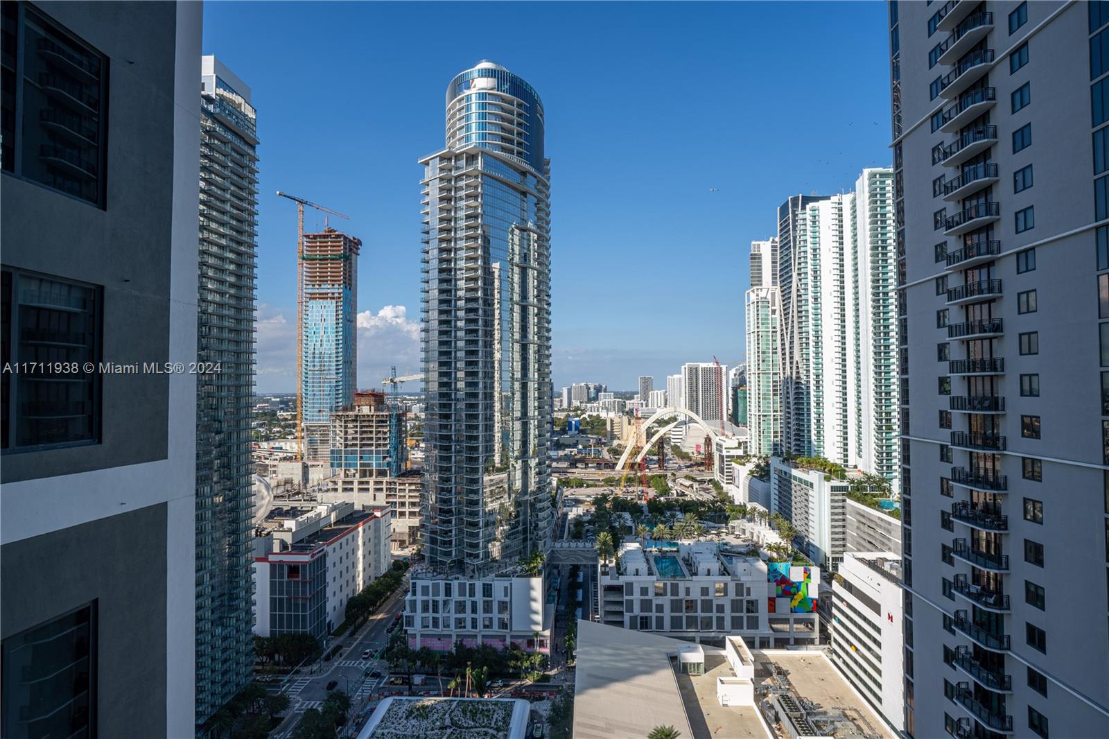 601 NE 1st Ave #2409, Miami, Florida image 34