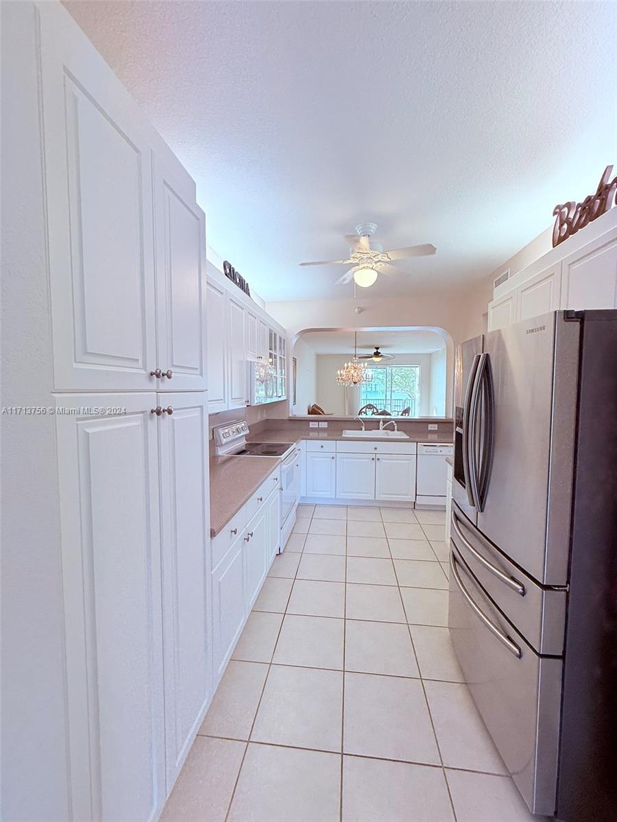 7611 Southampton Terr #216, Tamarac, Florida image 2