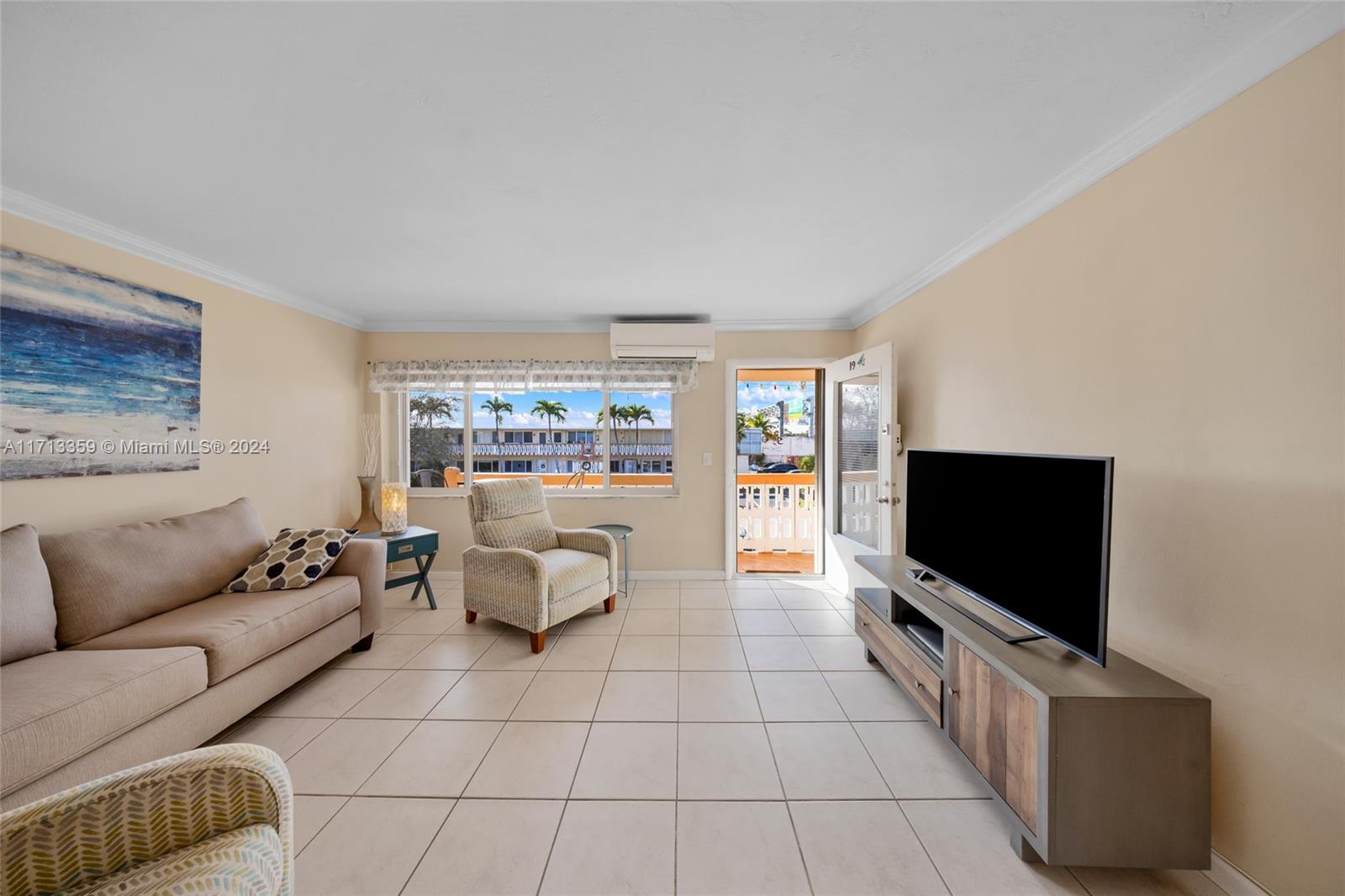 1015 SW 11th Ave #19K, Hallandale Beach, Florida image 2