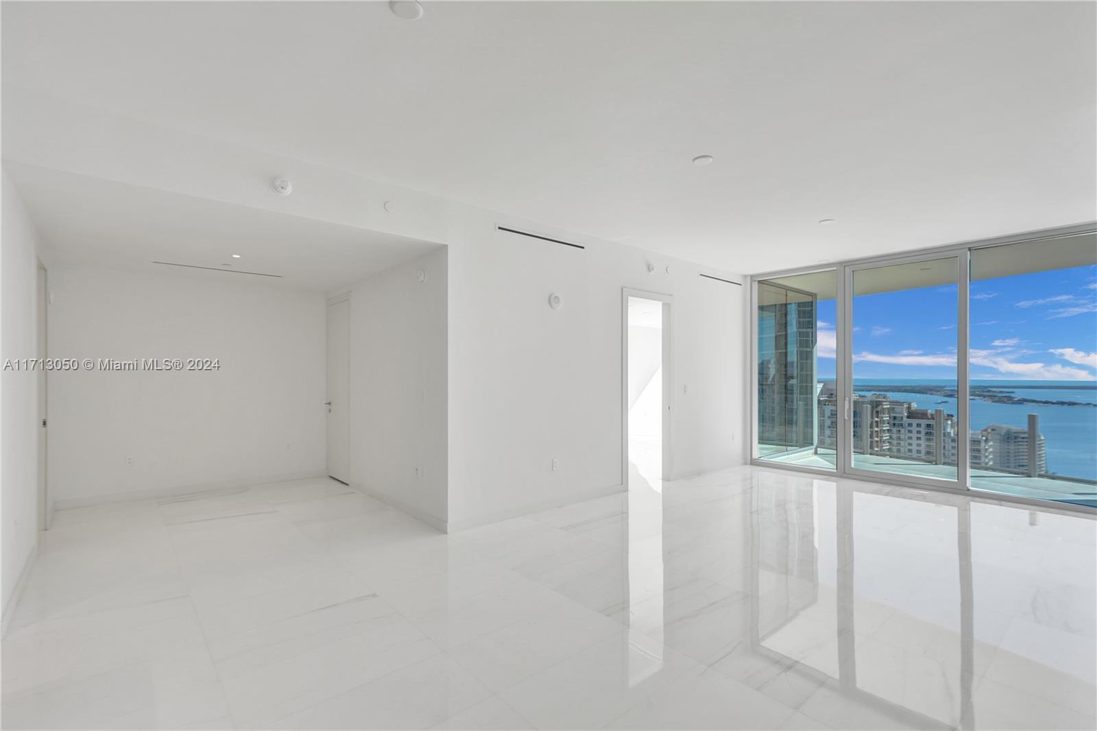 300 Biscayne Blvd Way #3605, Miami, Florida image 6