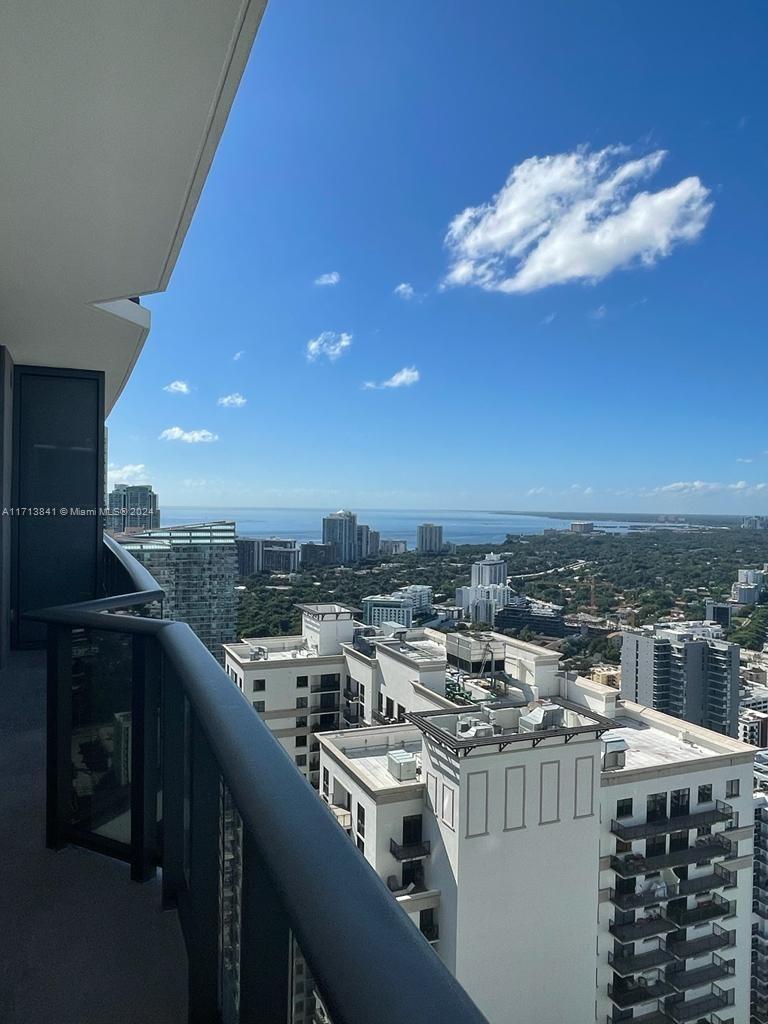 55 SW 9 ST #4208, Miami FL 33130