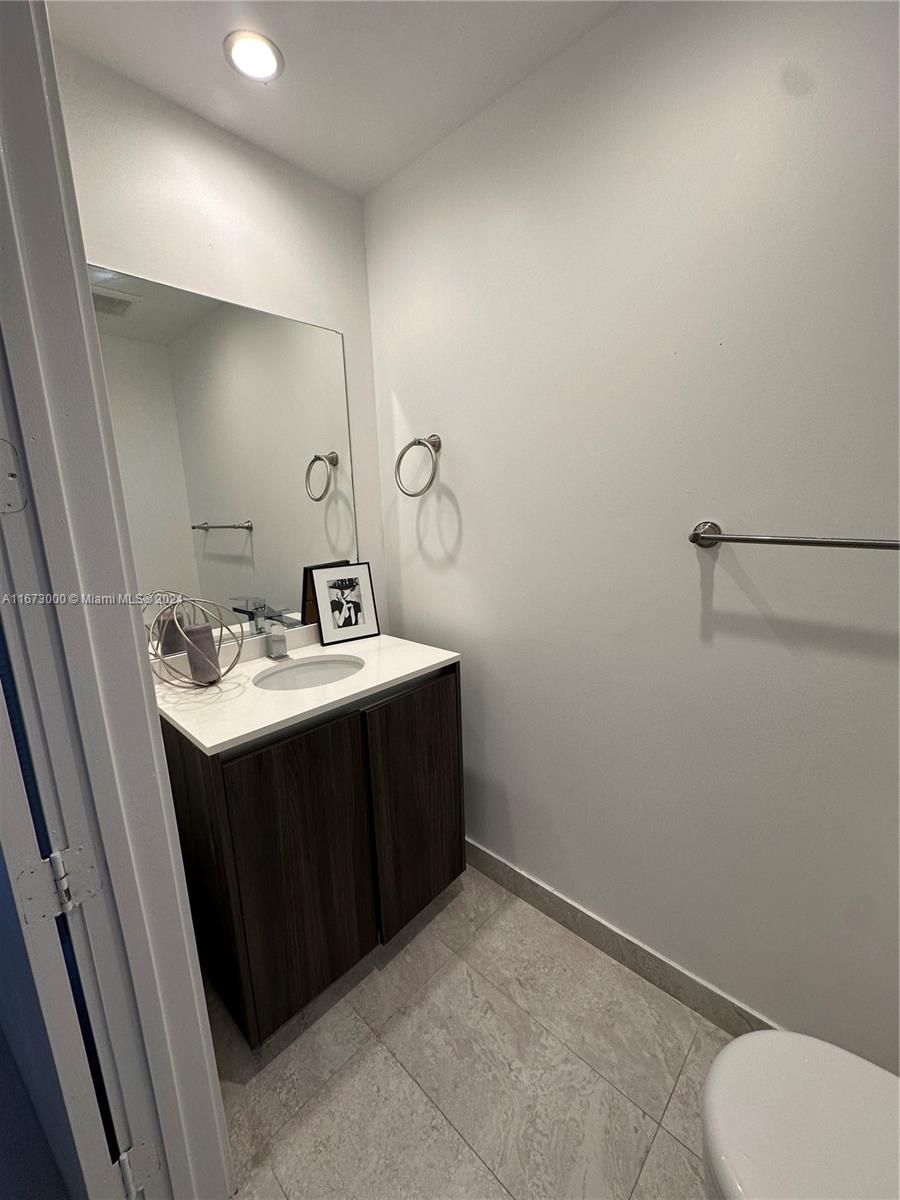 488 NE 18th St #4902, Miami, Florida image 35