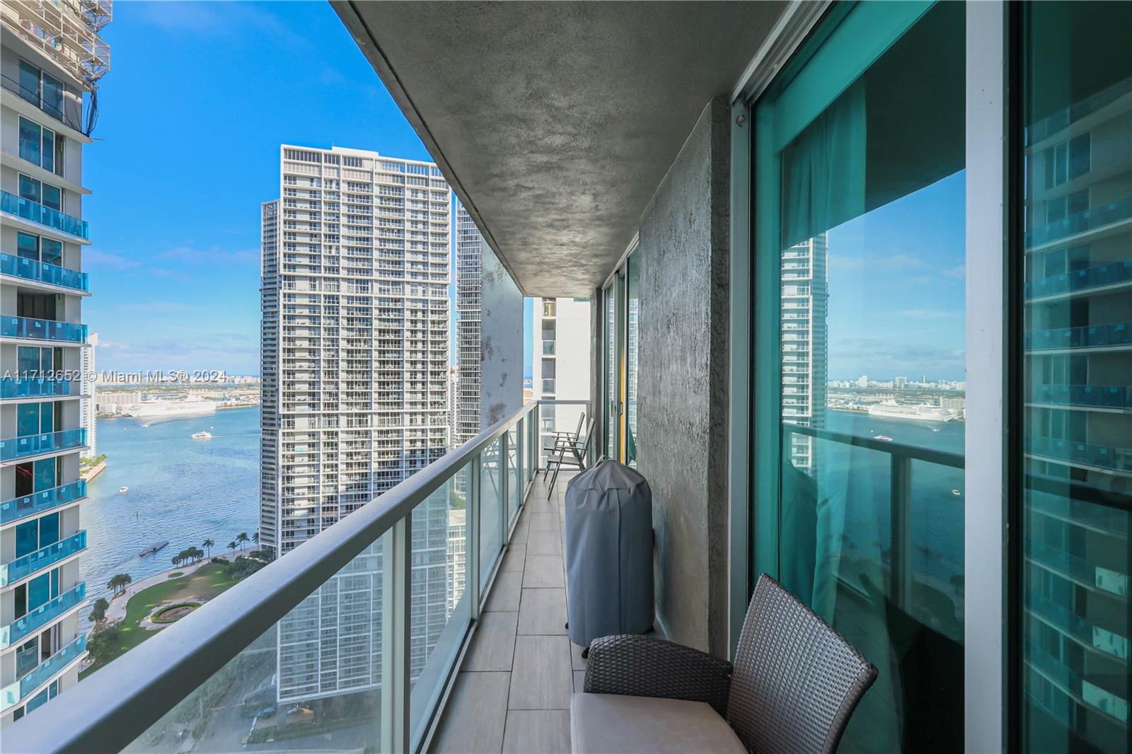 55 SE 6th St #3407, Miami, Florida image 21