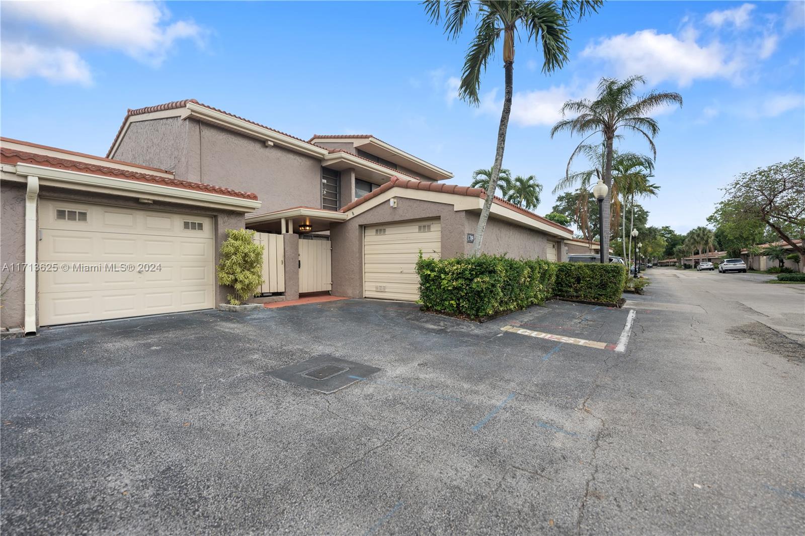 1709 Saint Andrews Rd, Hollywood, Florida image 1