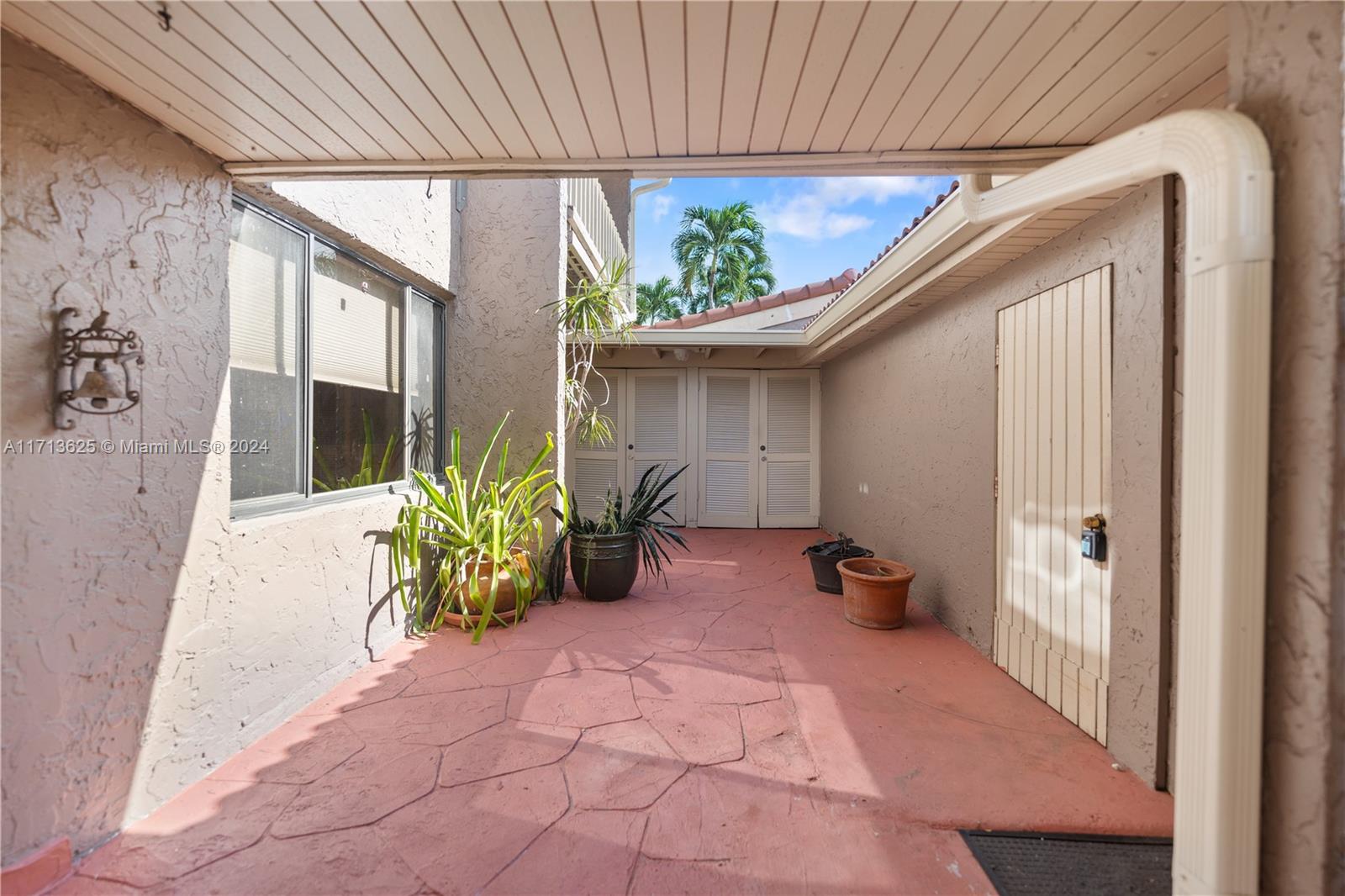 1709 Saint Andrews Rd, Hollywood, Florida image 6
