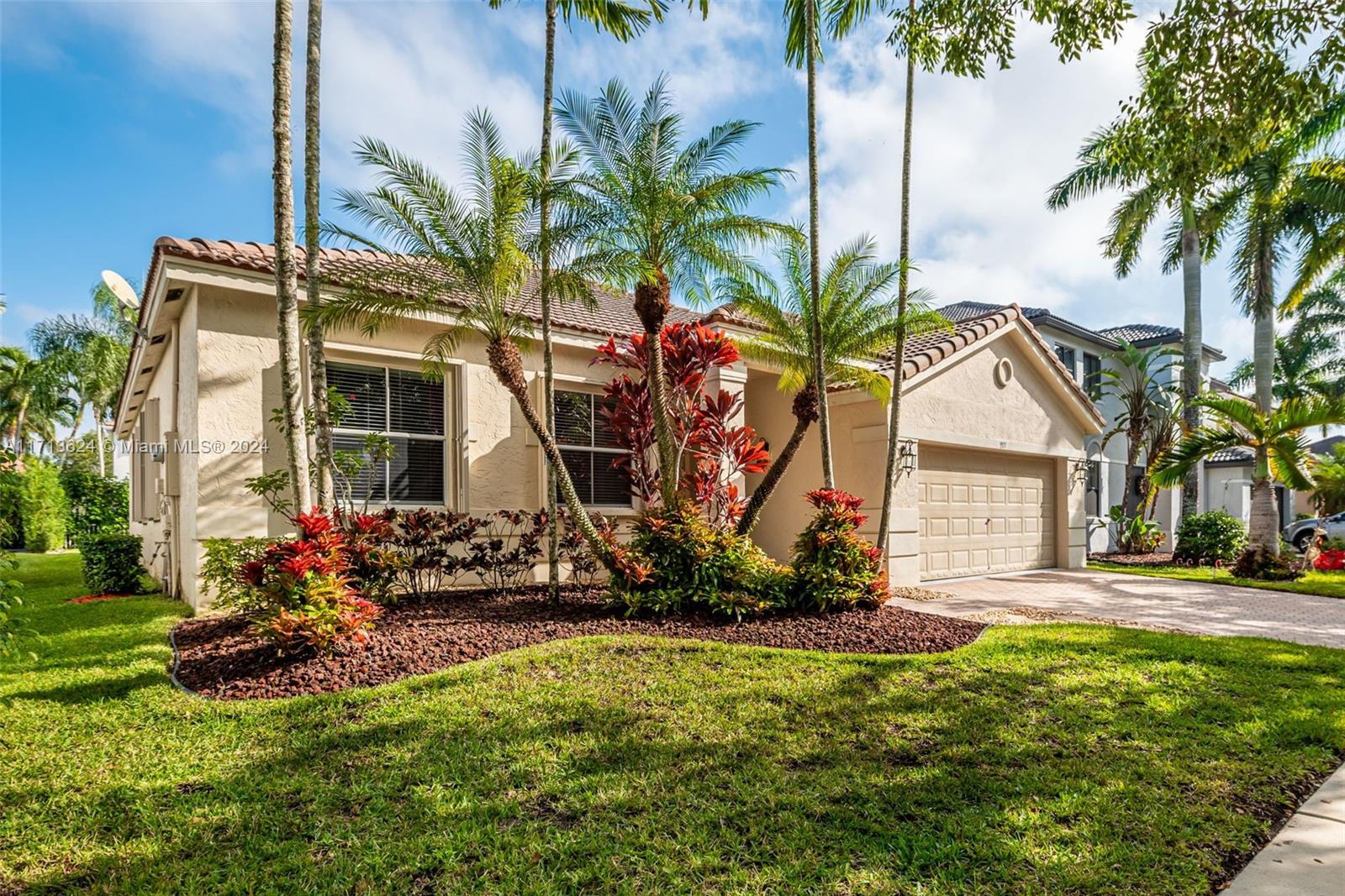 977 Lavender Cir, Weston, Florida image 3