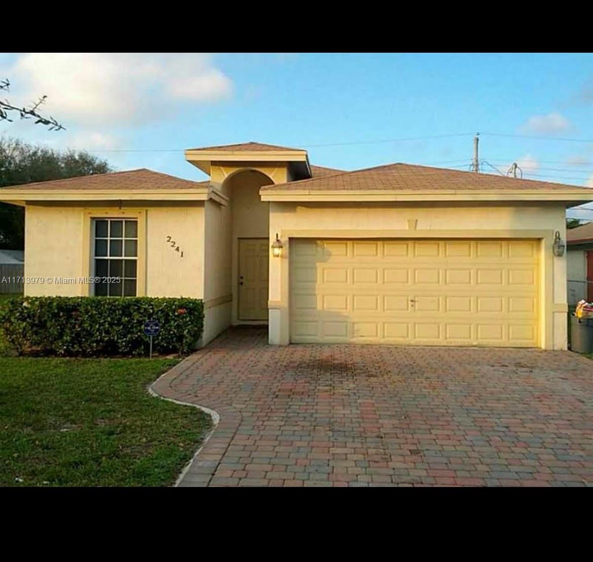 2241 NW 4th Ct, Pompano Beach, Florida image 1