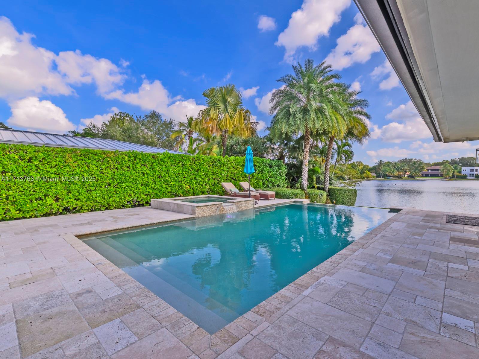 16111 W Troon Cir, Miami Lakes, Florida image 35