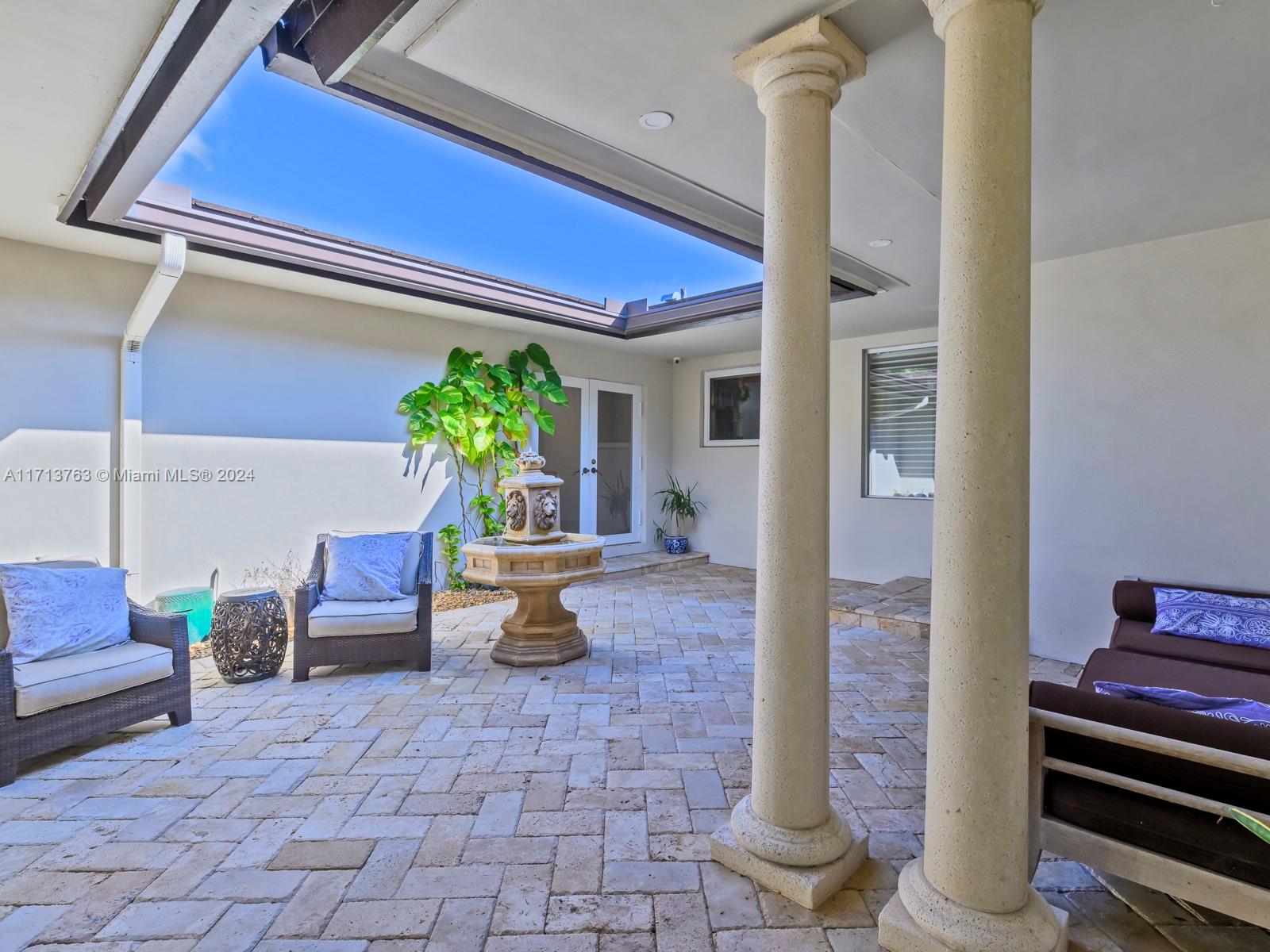 16111 W Troon Cir, Miami Lakes, Florida image 43