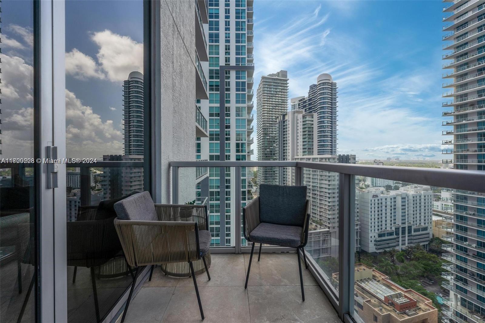 1050 Brickell Ave #2416, Miami, Florida image 37