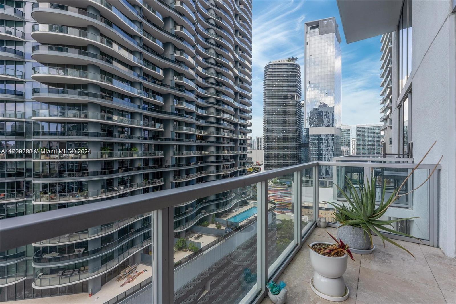 1050 Brickell Ave #2416, Miami, Florida image 39