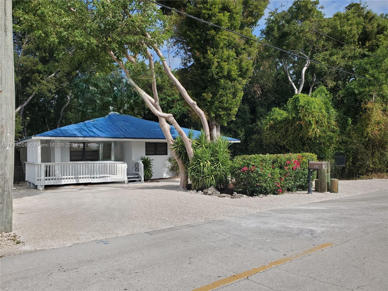 252 Bay Dr, Key Largo, Florida image 1