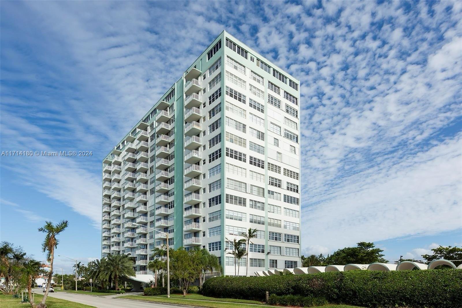 2150 Sans Souci Blvd #C1002, North Miami, Florida image 1