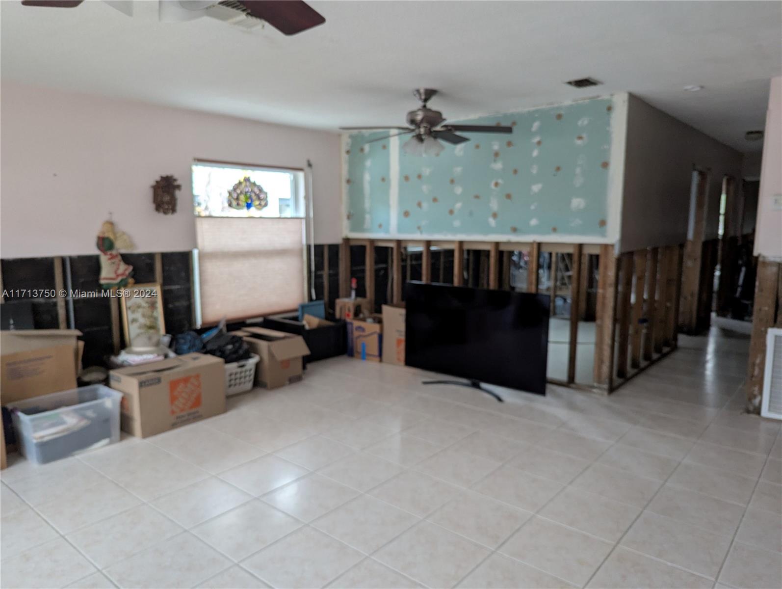 8001 NE Orient Way, Saint Petersburg, Florida image 4