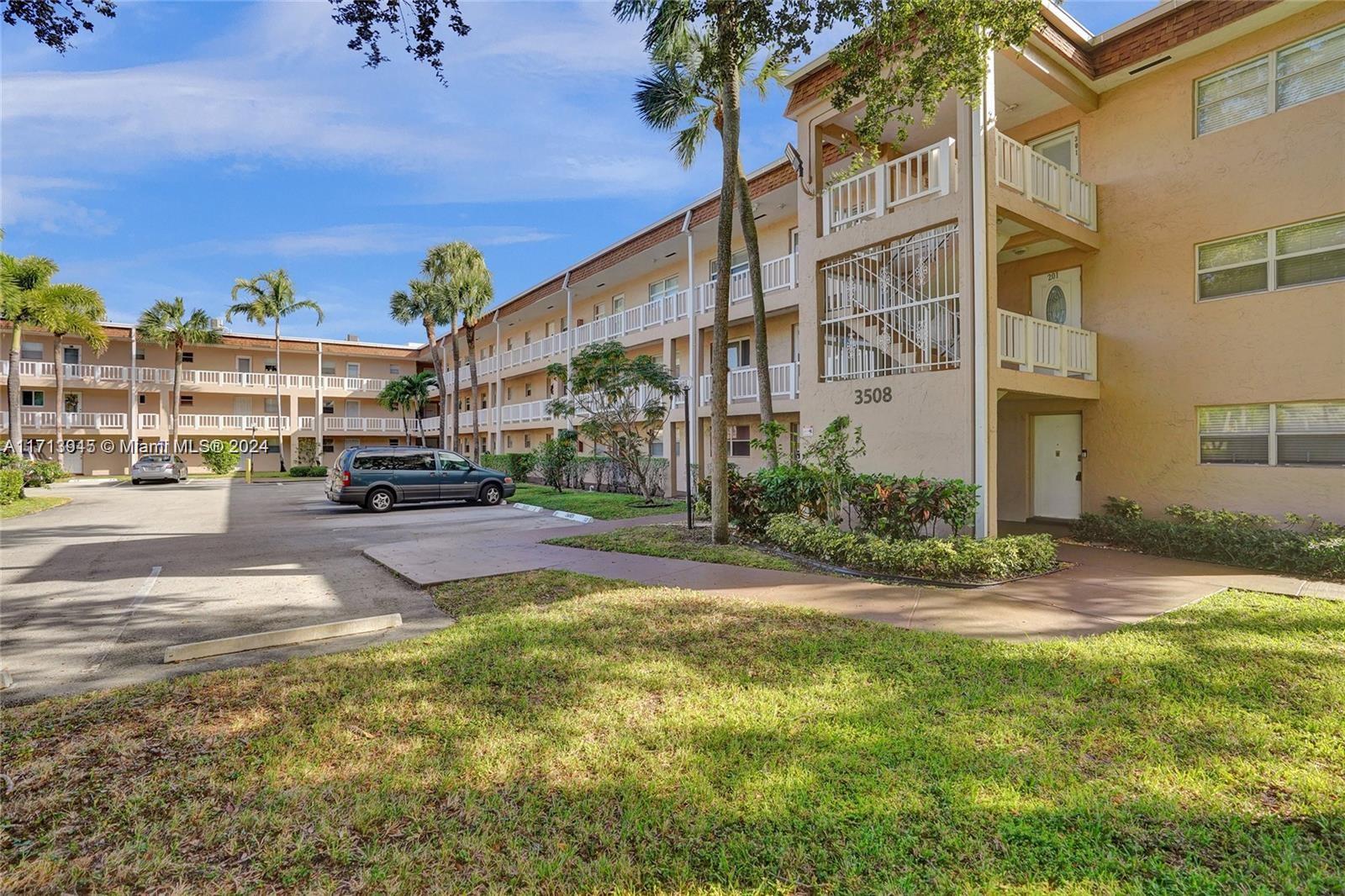 3508 SW Natura Blvd #304, Deerfield Beach, Florida image 2