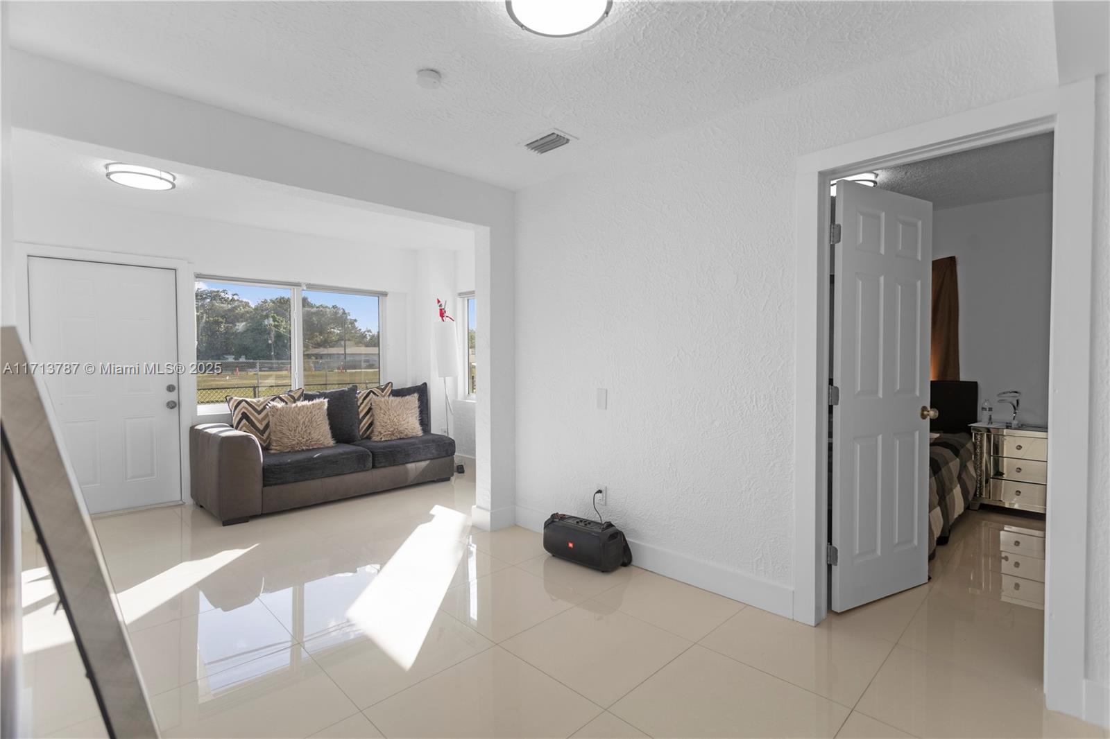 445 NE 171st Street, North Miami Beach, Florida image 15