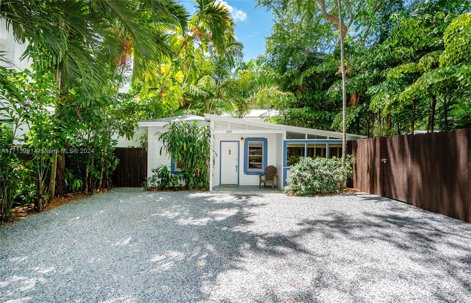 3569 Avocado Ave, Coconut Grove, Florida image 24