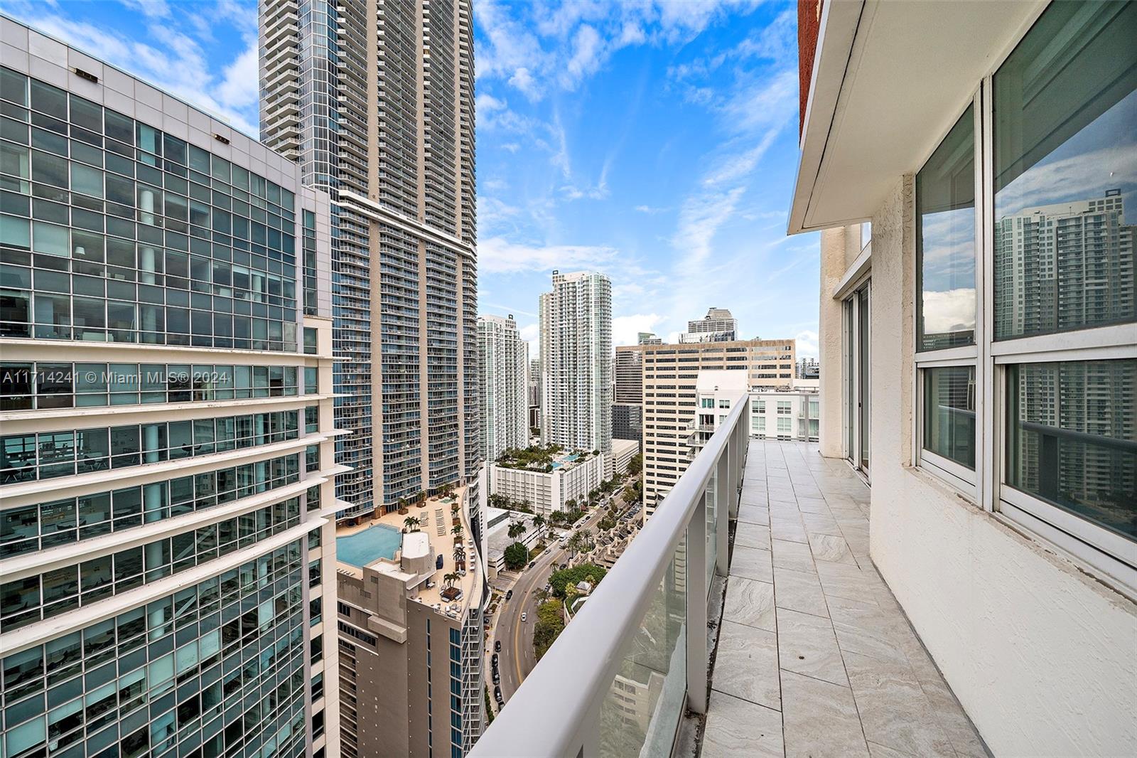 1155 NE Brickell Bay Dr #PH102, Miami FL 33131