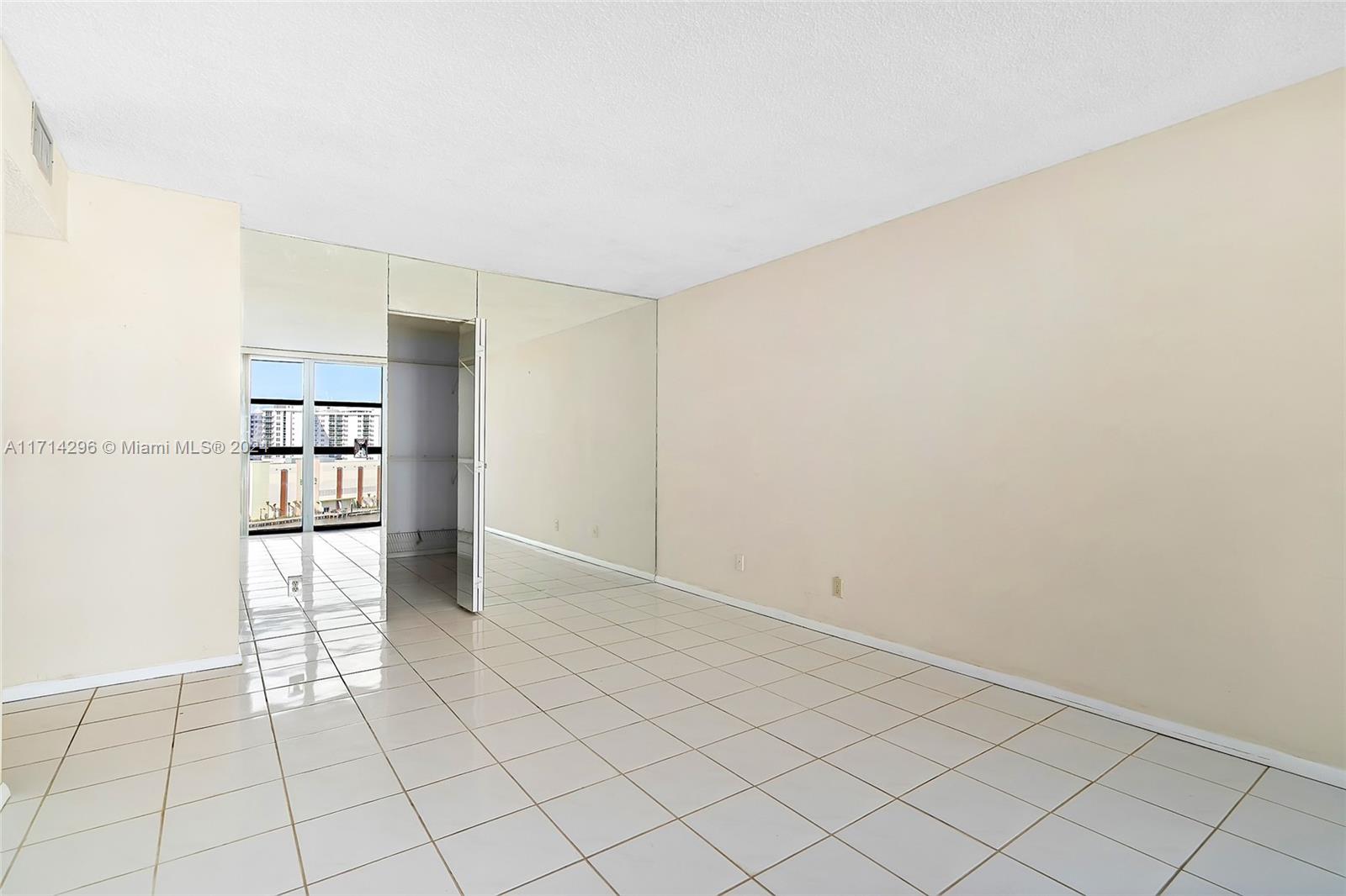 400 Leslie Dr #908, Hallandale Beach, Florida image 20