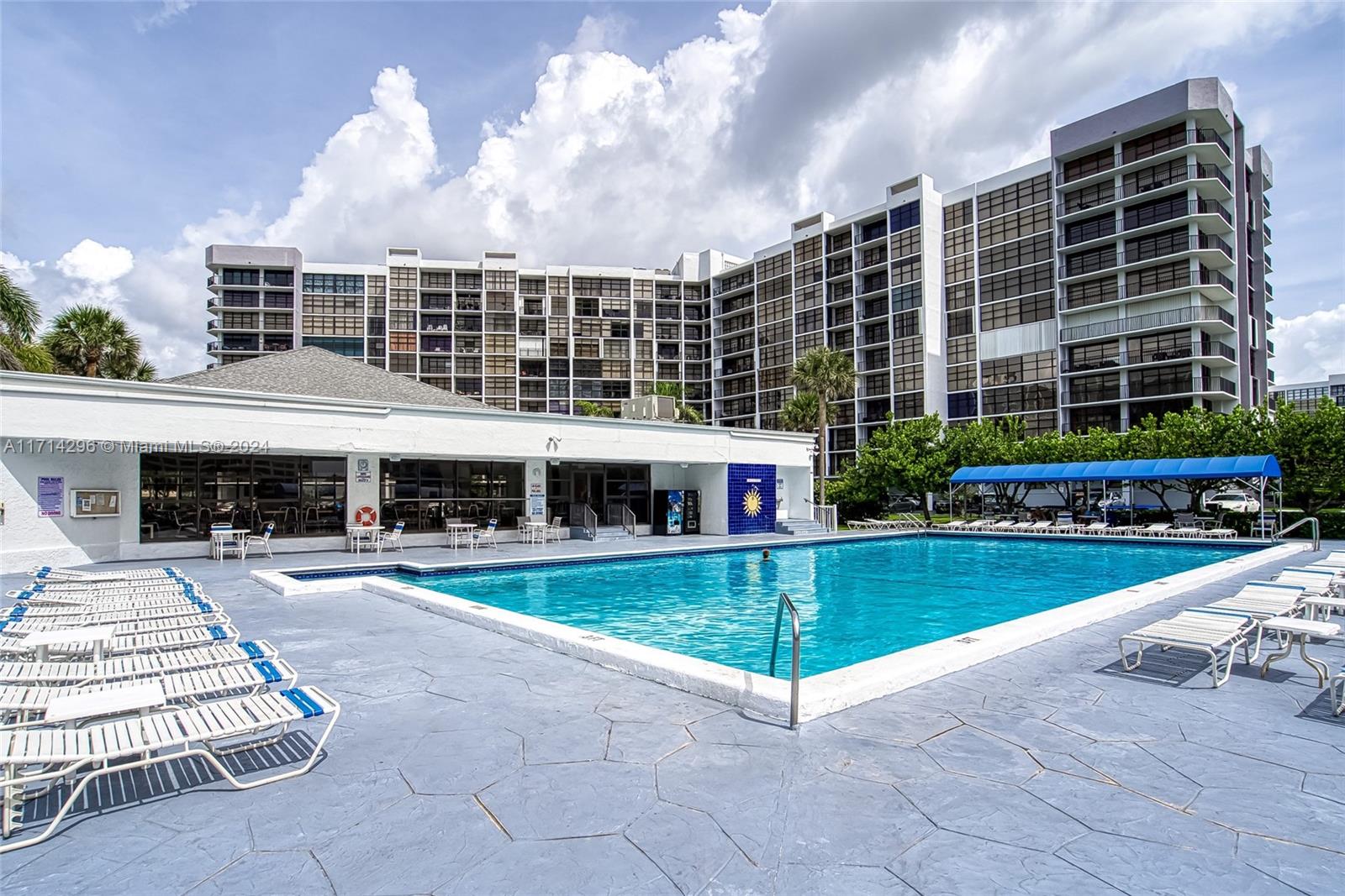 400 Leslie Dr #908, Hallandale Beach, Florida image 32