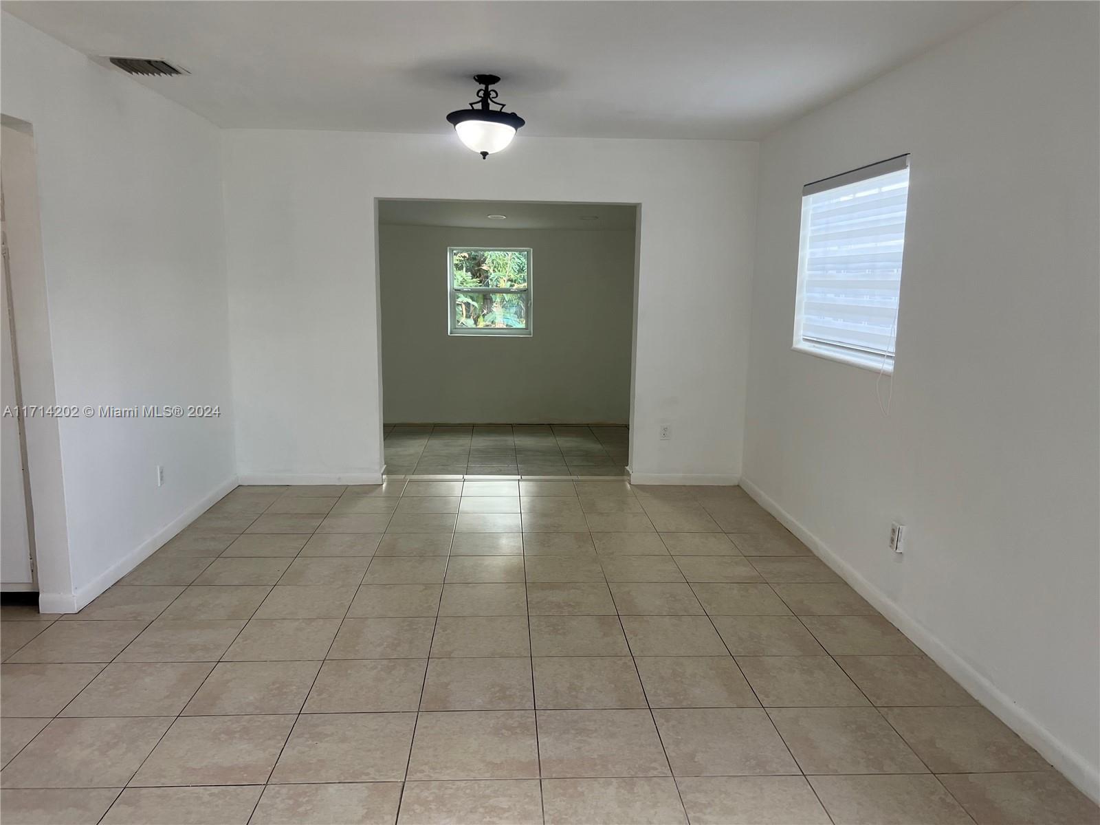 1272 NW 188th Ter, Miami Gardens, Florida image 14