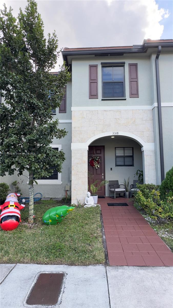 3318 W 106th Ter  For Sale A11714292, FL
