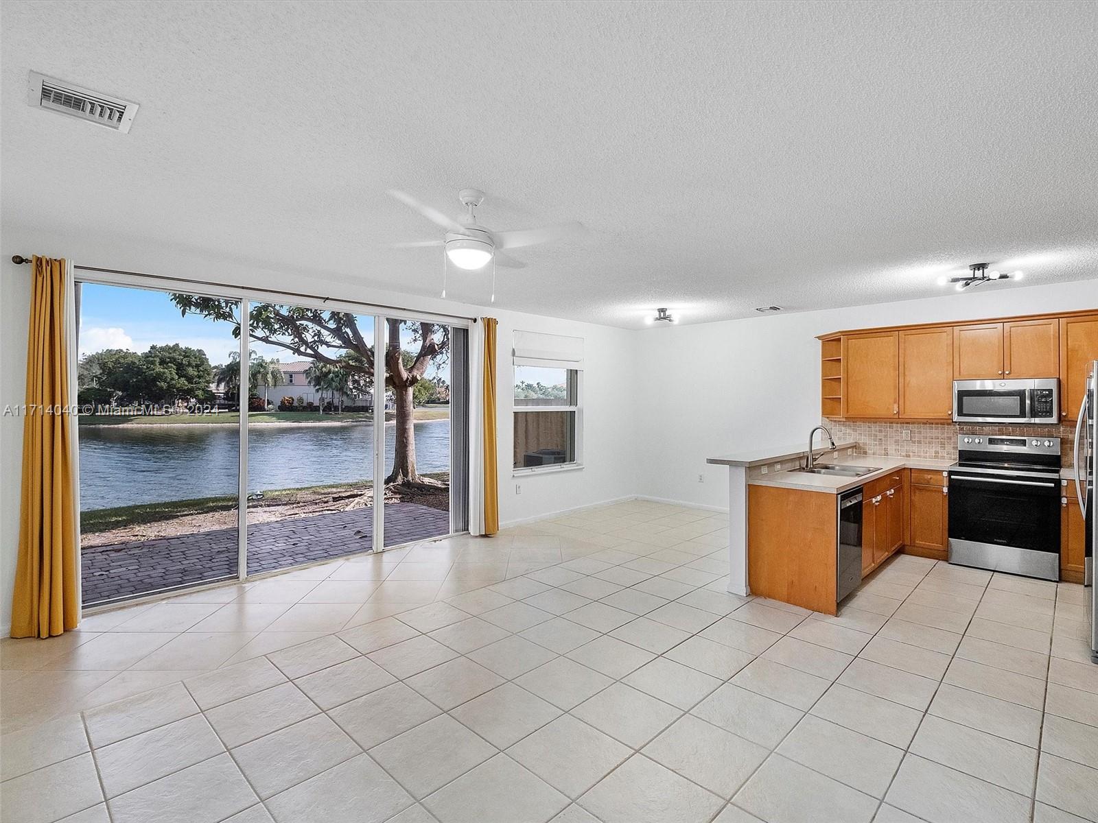 16367 SW 48th St, Miramar, Florida image 5