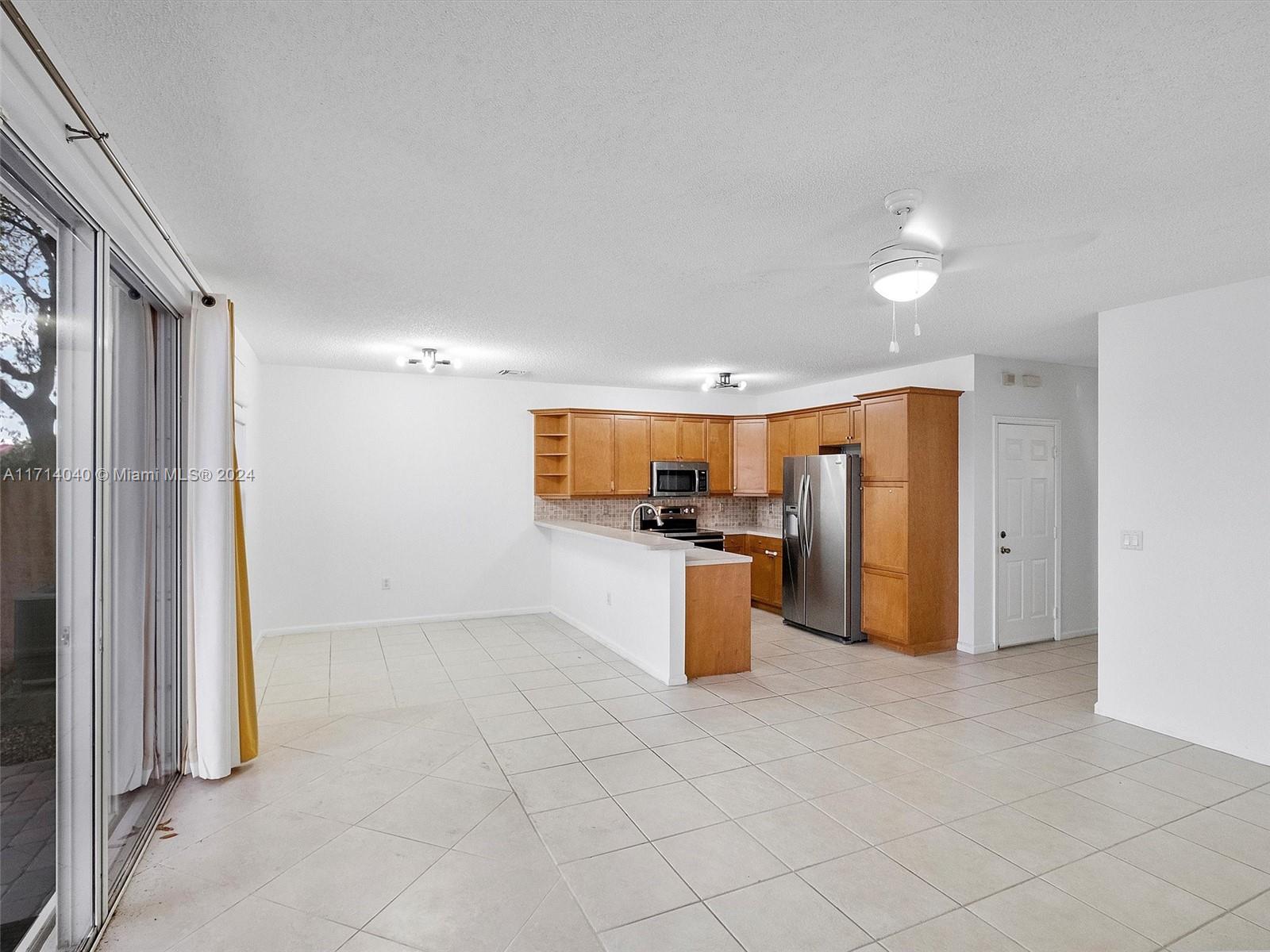 16367 SW 48th St, Miramar, Florida image 7