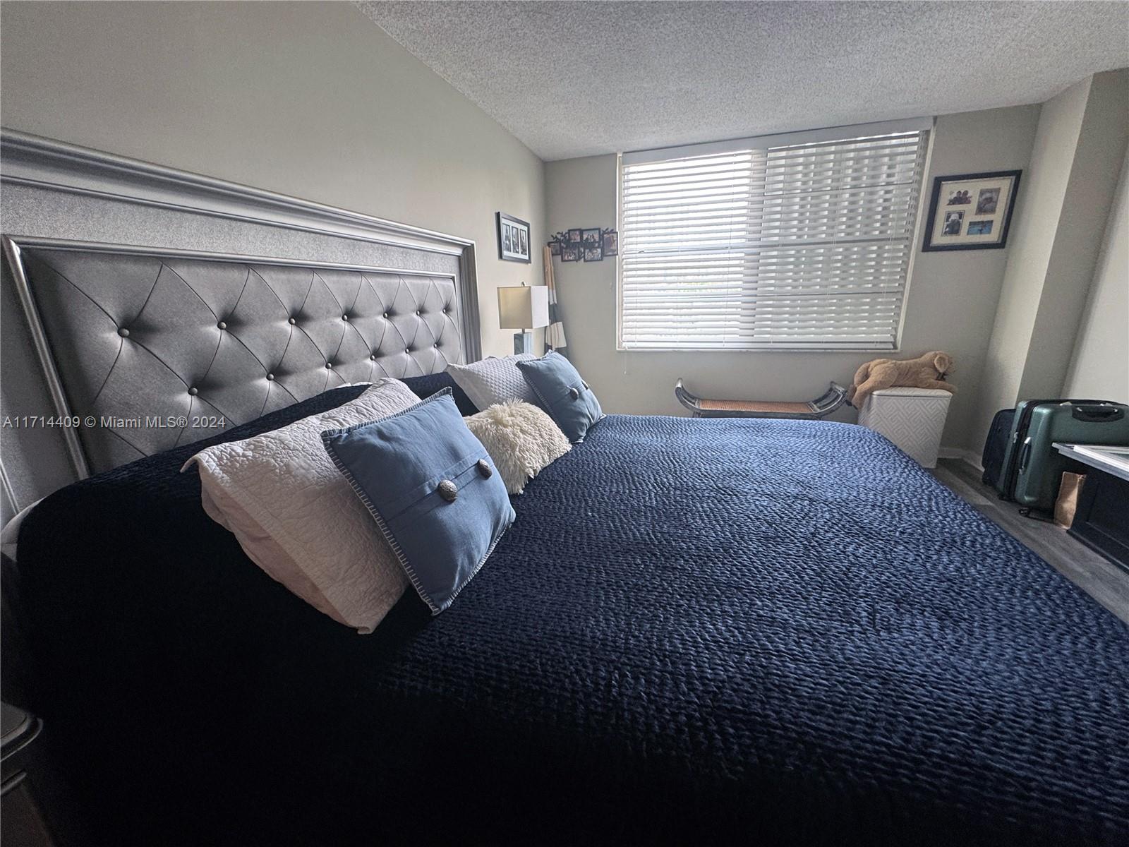 2851 NE 183rd St #303E, Aventura, Florida image 27