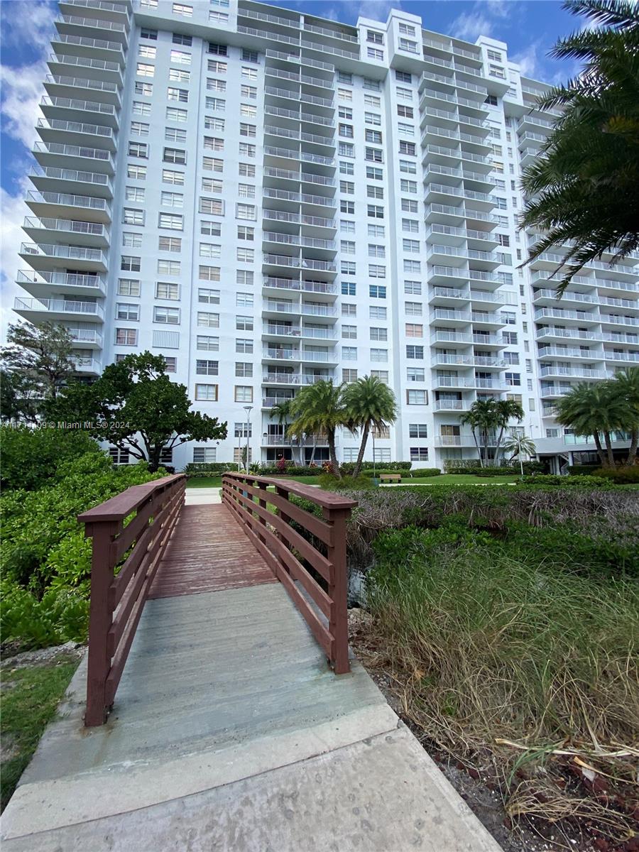 Listing Photo 42