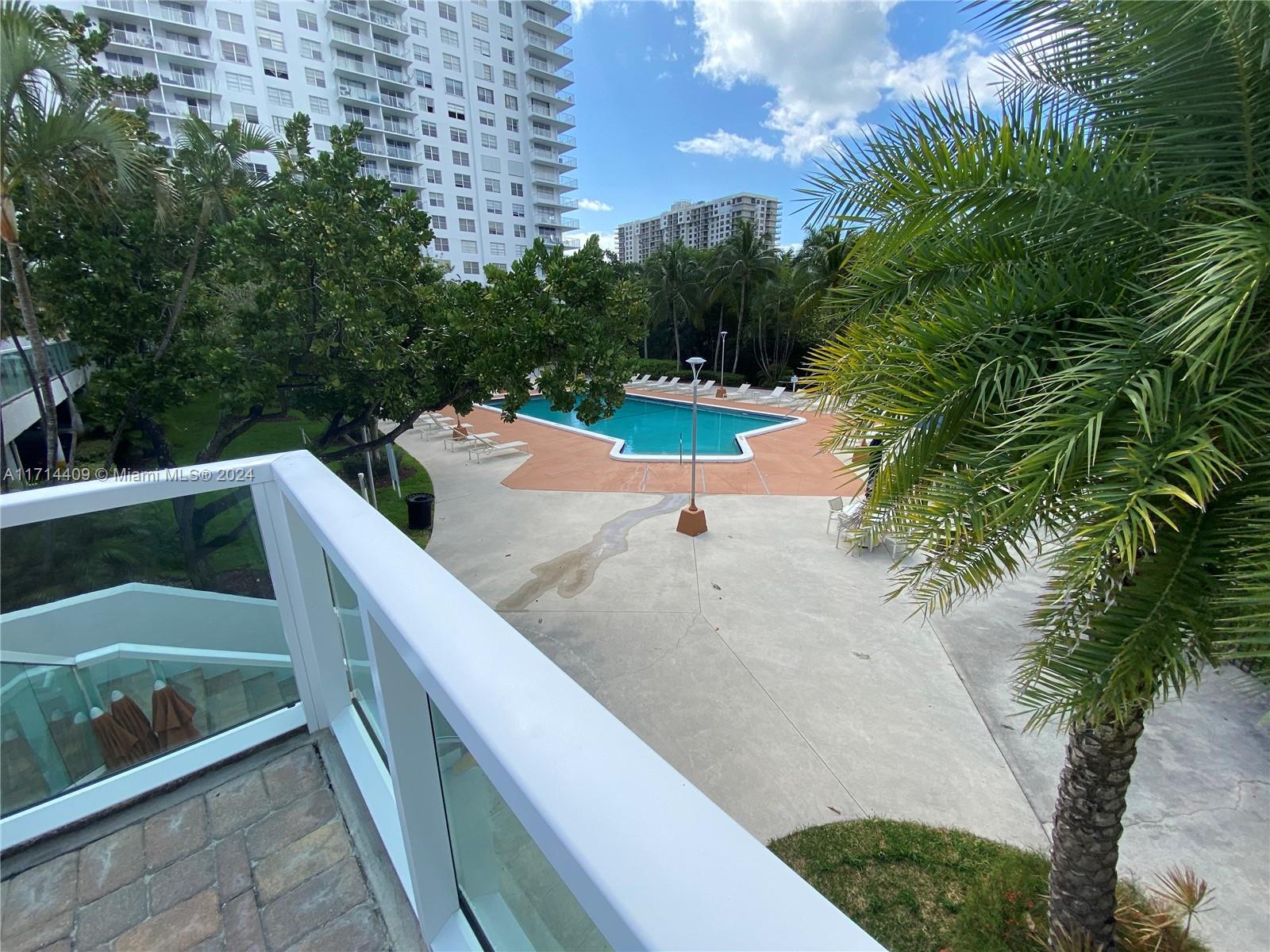 2851 NE 183rd St #303E, Aventura, Florida image 46
